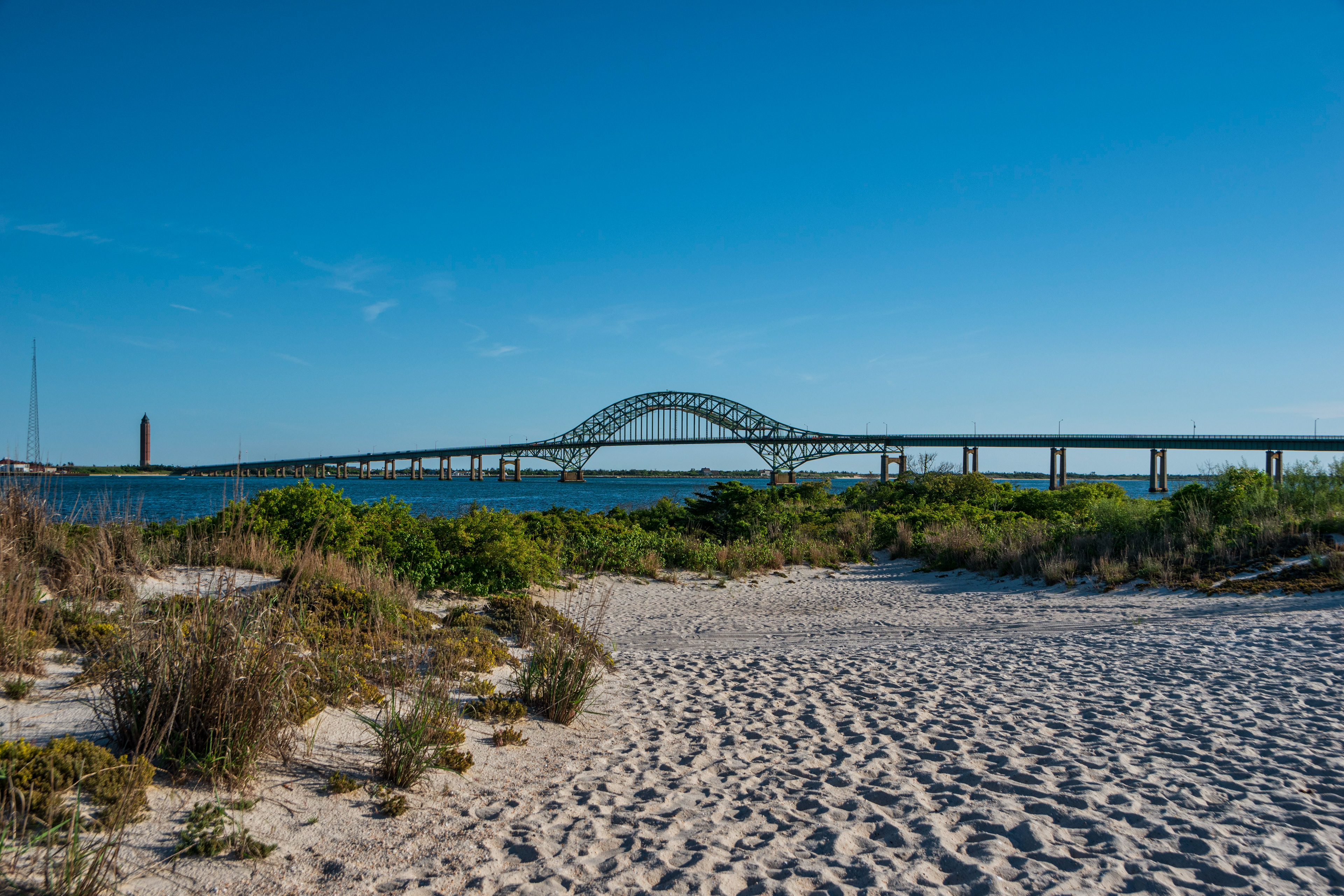 Footpath to Bridgeview, Robert Moses Park NY