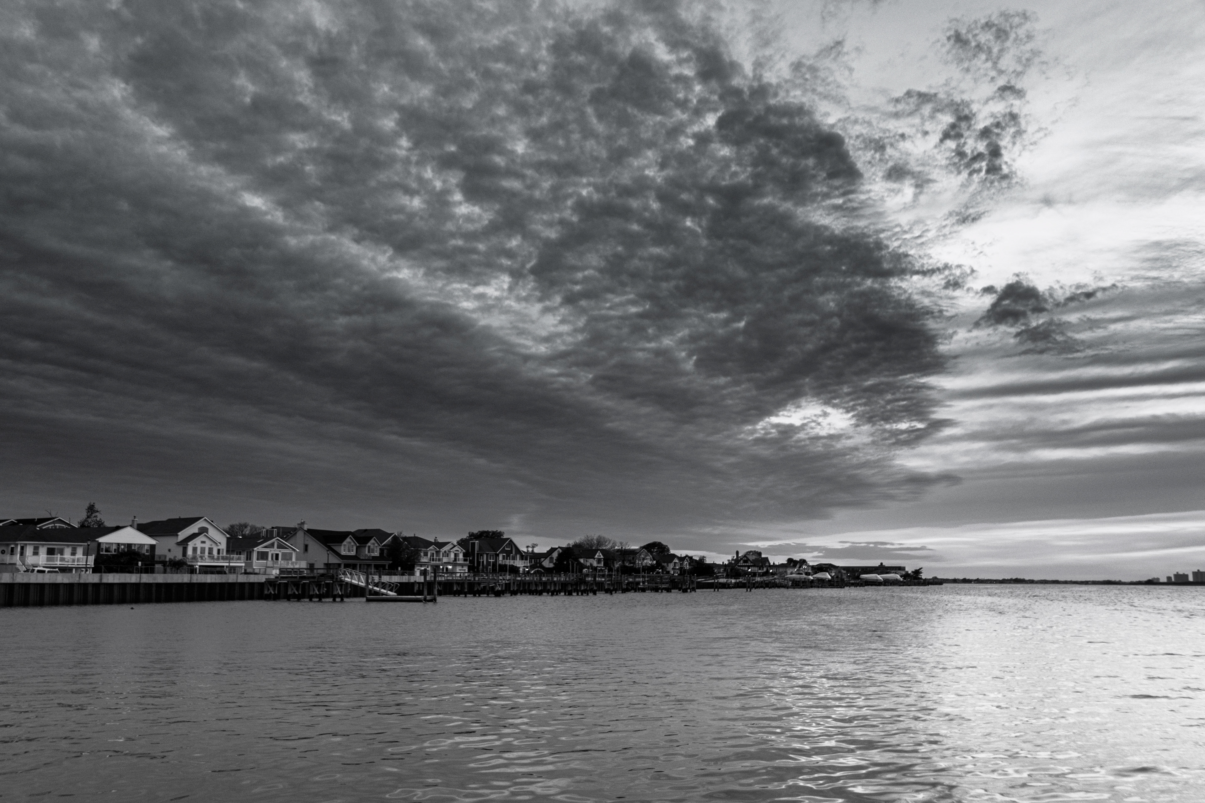Stormfront, Magnolia Pier