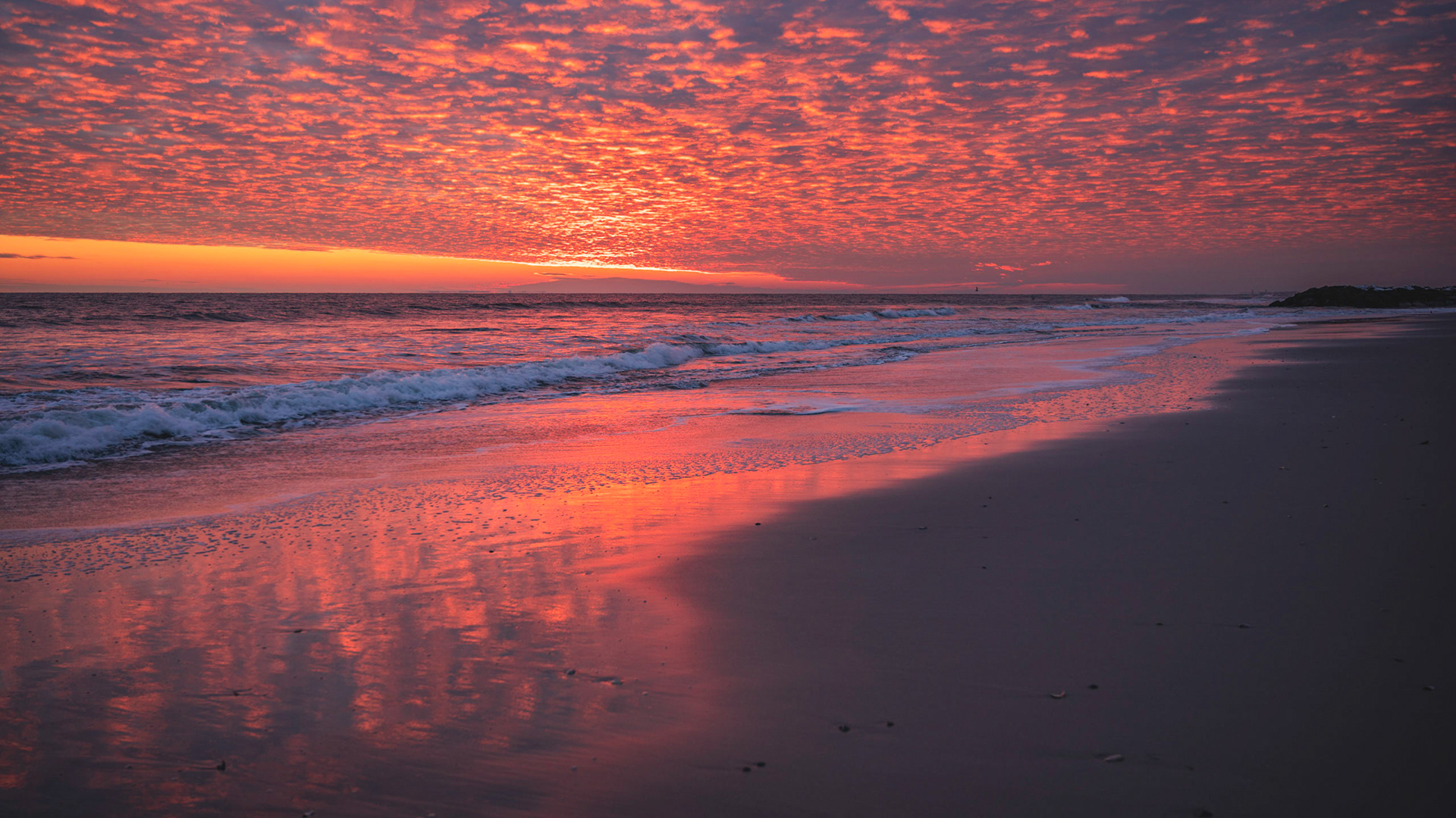 Embers Over the Sea,, Long Island 