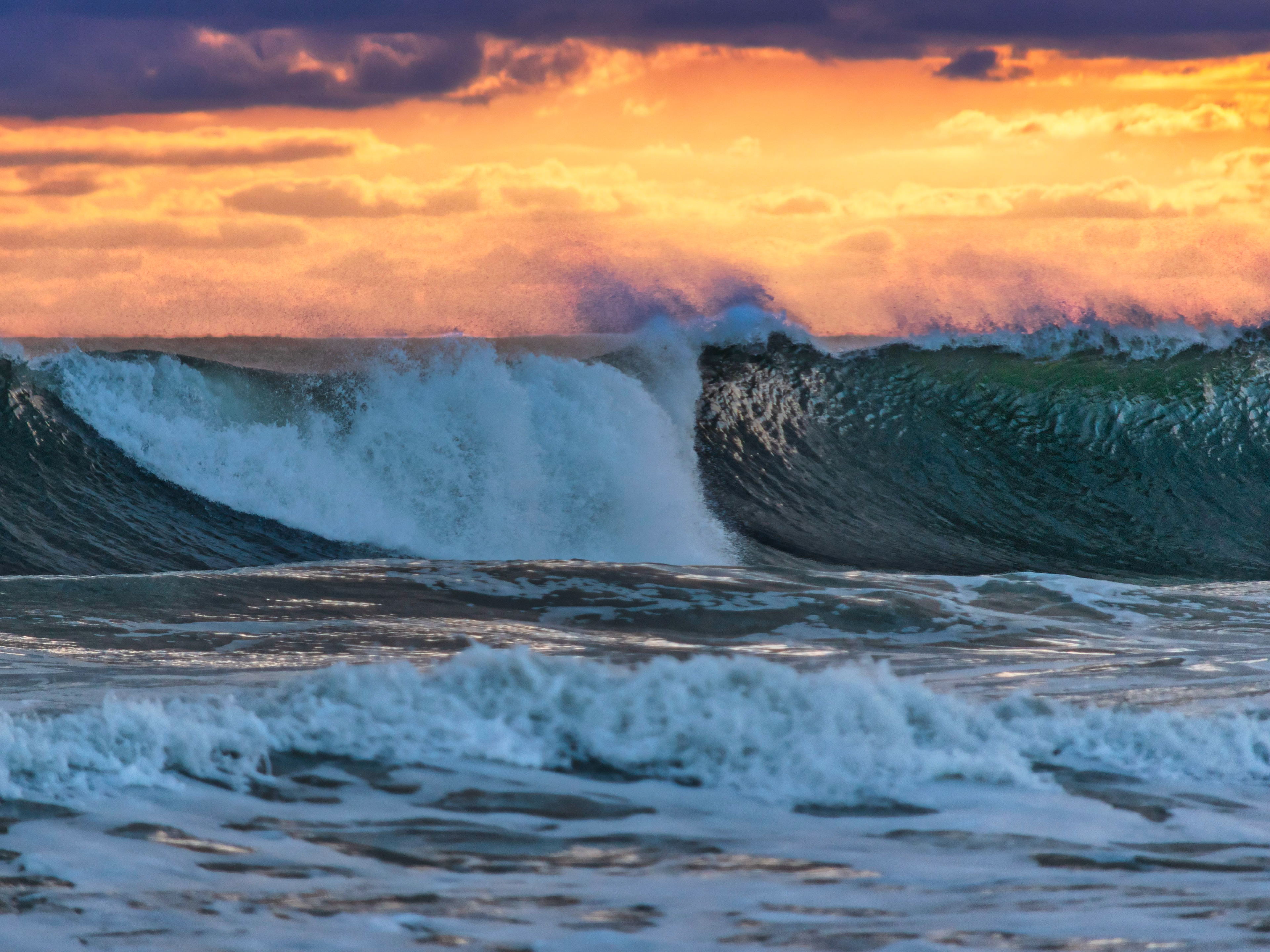 Big Waves, Long Beach 