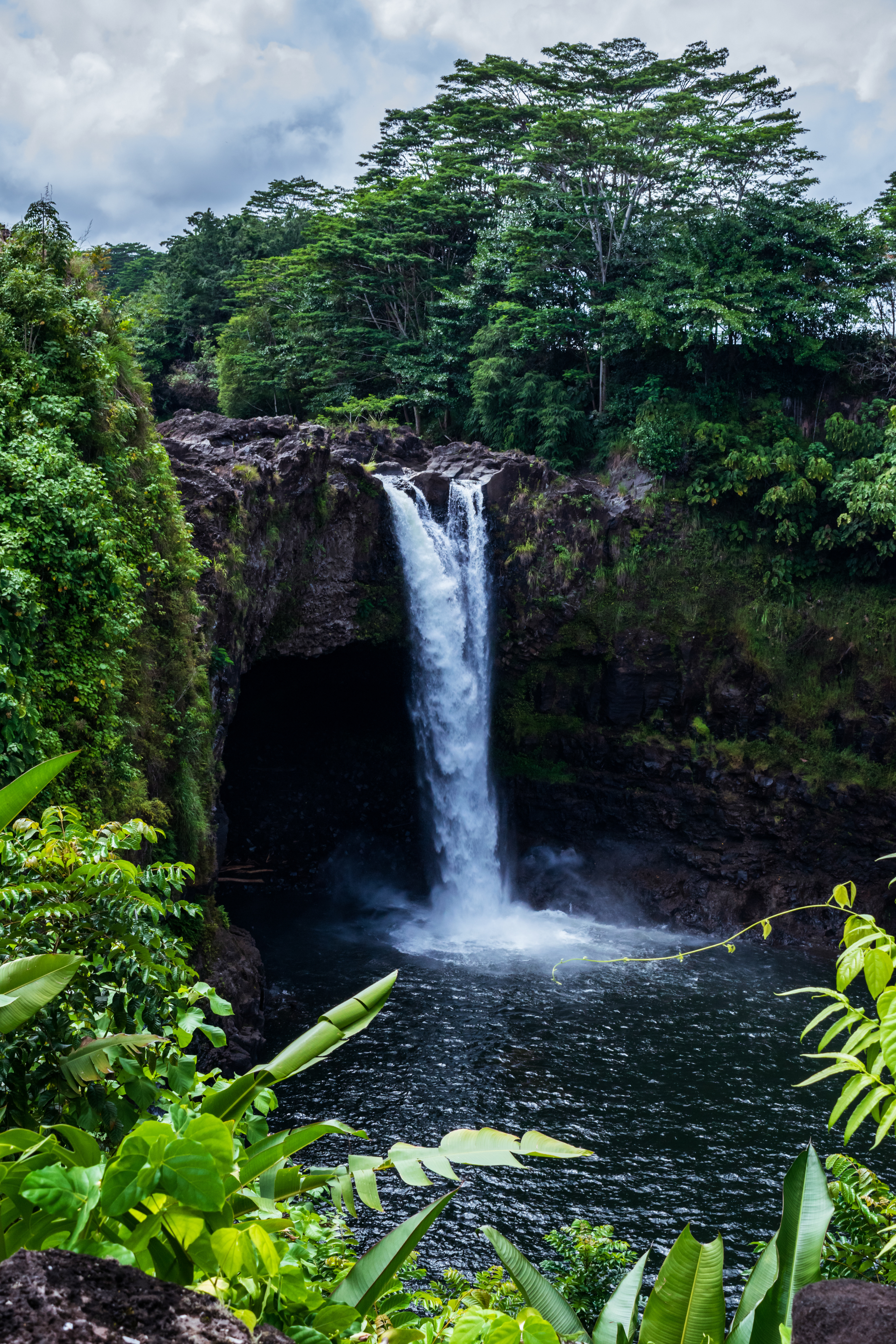 Rainbow Falls, Big Island