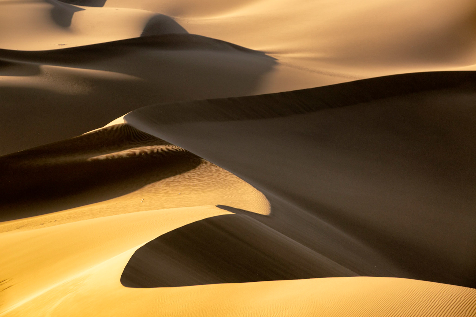shanshan, Xinjiang, China - september 3, 2018: Kuntagh desert sand dunes.