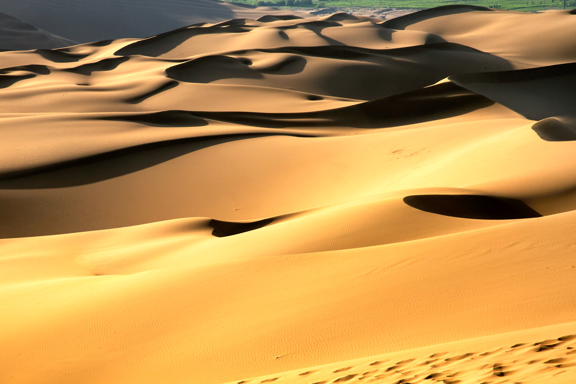 shanshan, Xinjiang, China - september 3, 2018: Kuntagh desert sand dunes.