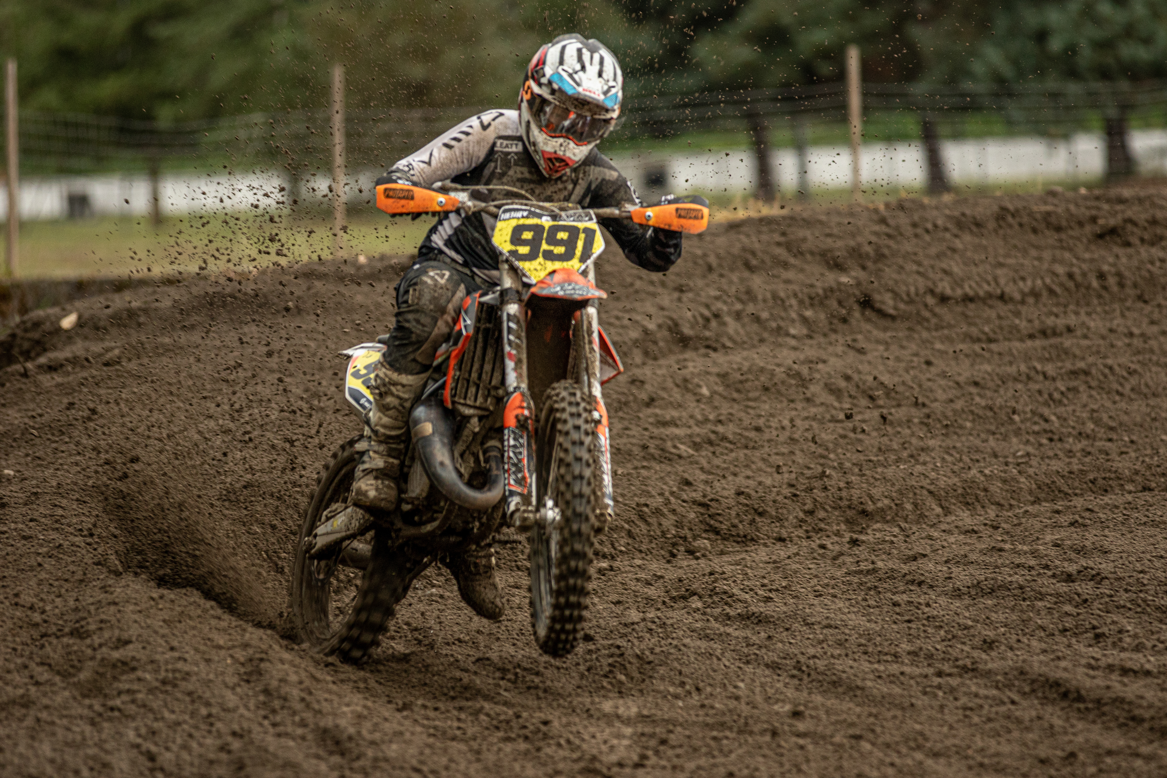 Future West Moto race