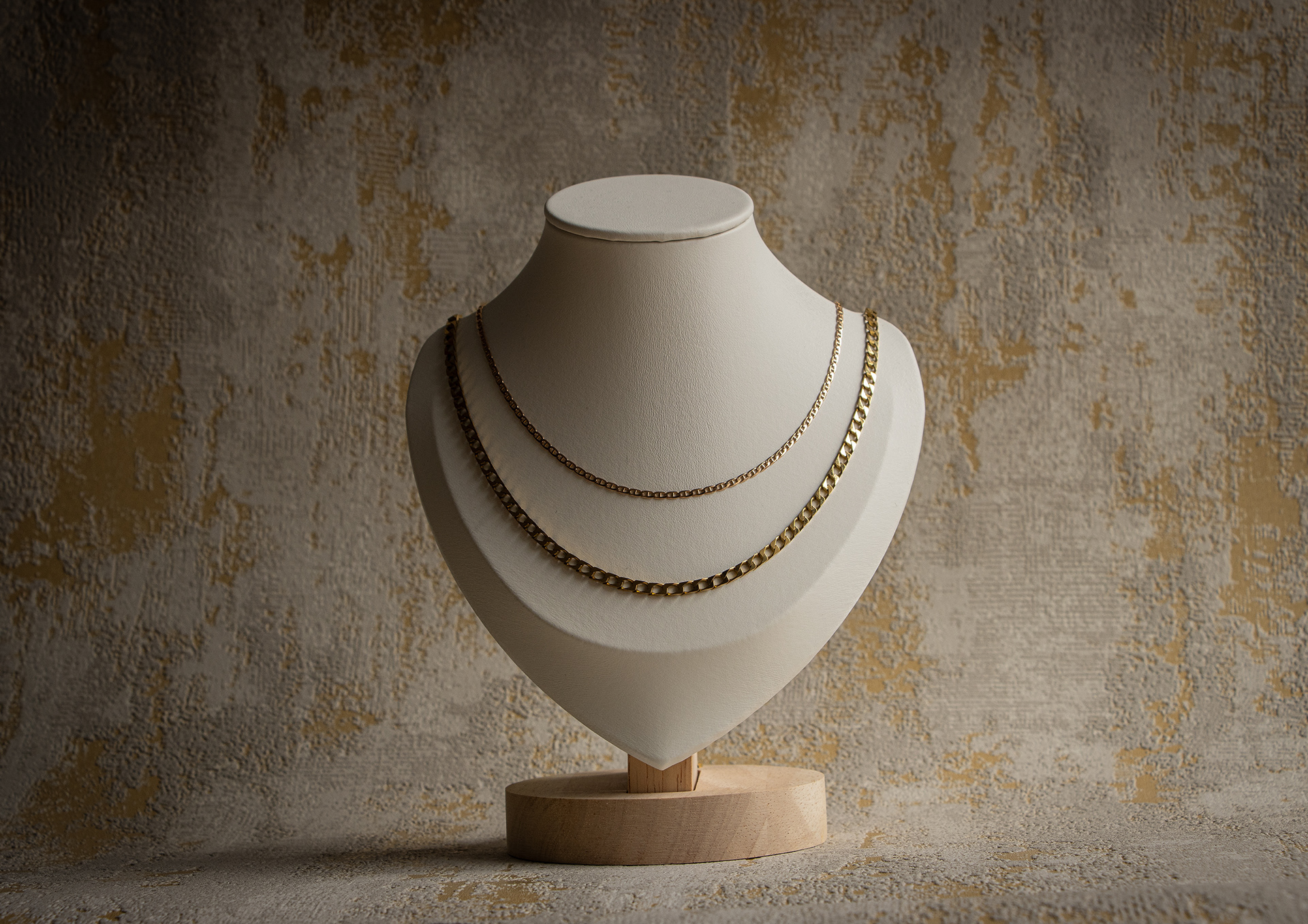 Jewellery Advertising
