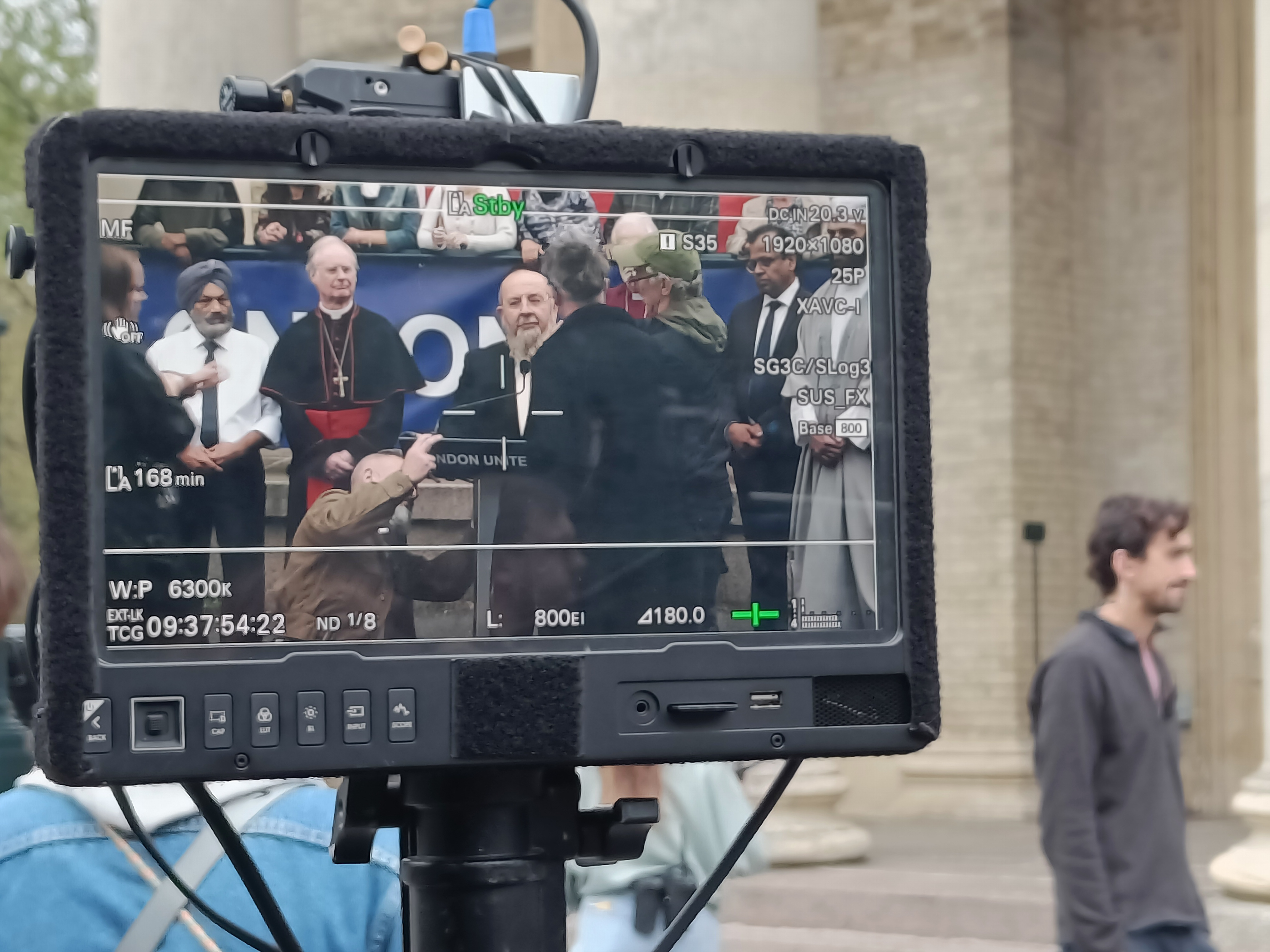 Standby Art Direction support