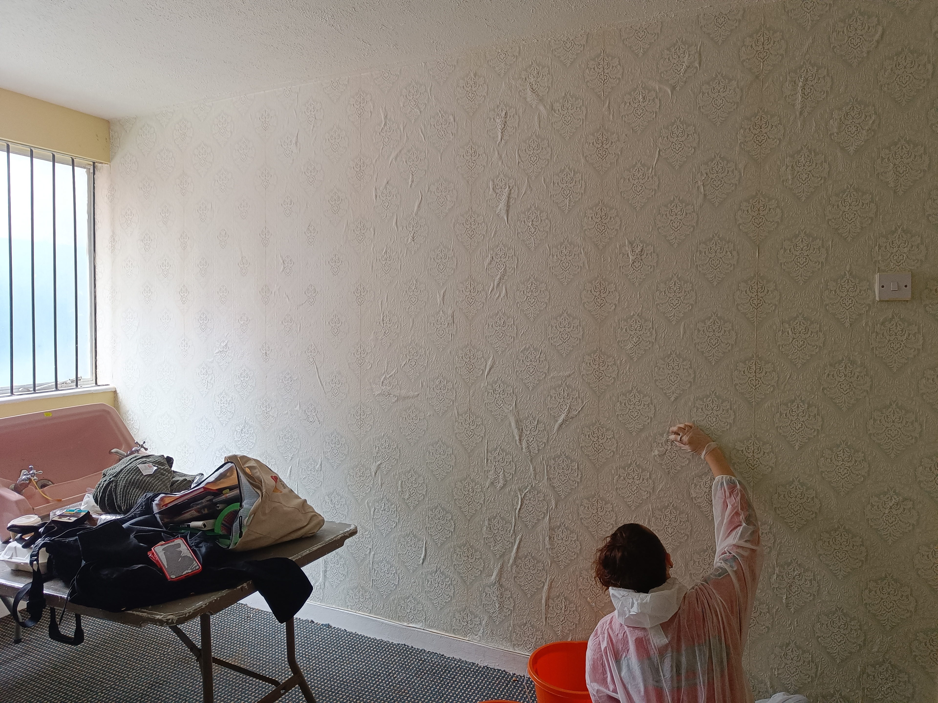 Wallpaper application correction on location