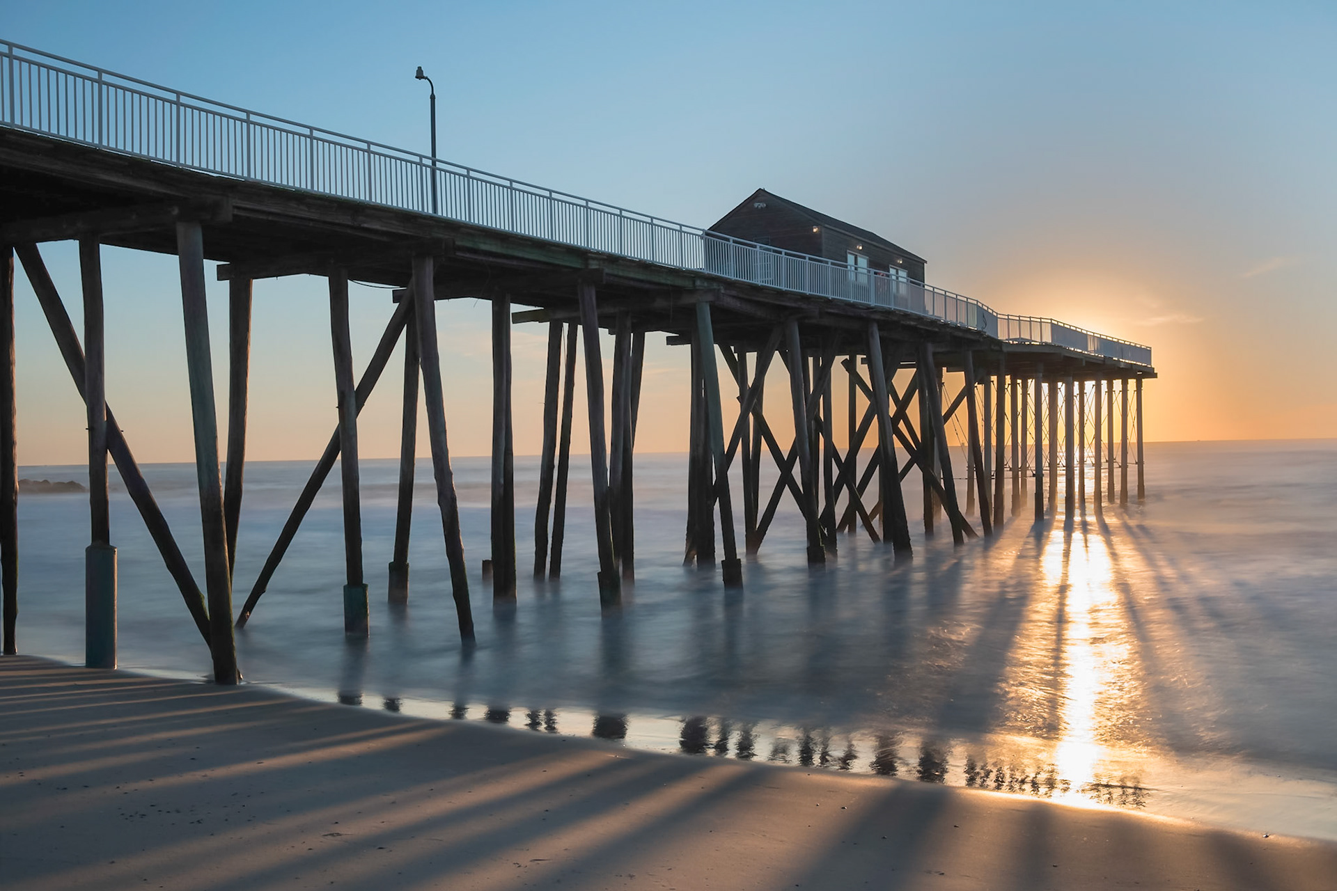 Sunrise at the Belmar Fishing Pier (20160922-DSC_3674)
