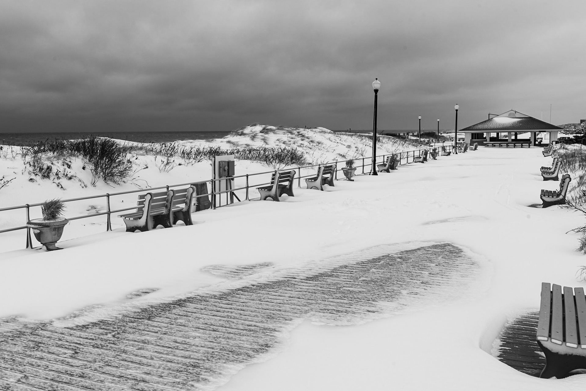 Snowy Ocean Grove Boardwalk (DSC_5507)
