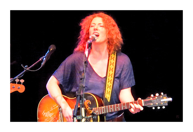 Kathleen Edwards at Bonnaroo (photography)