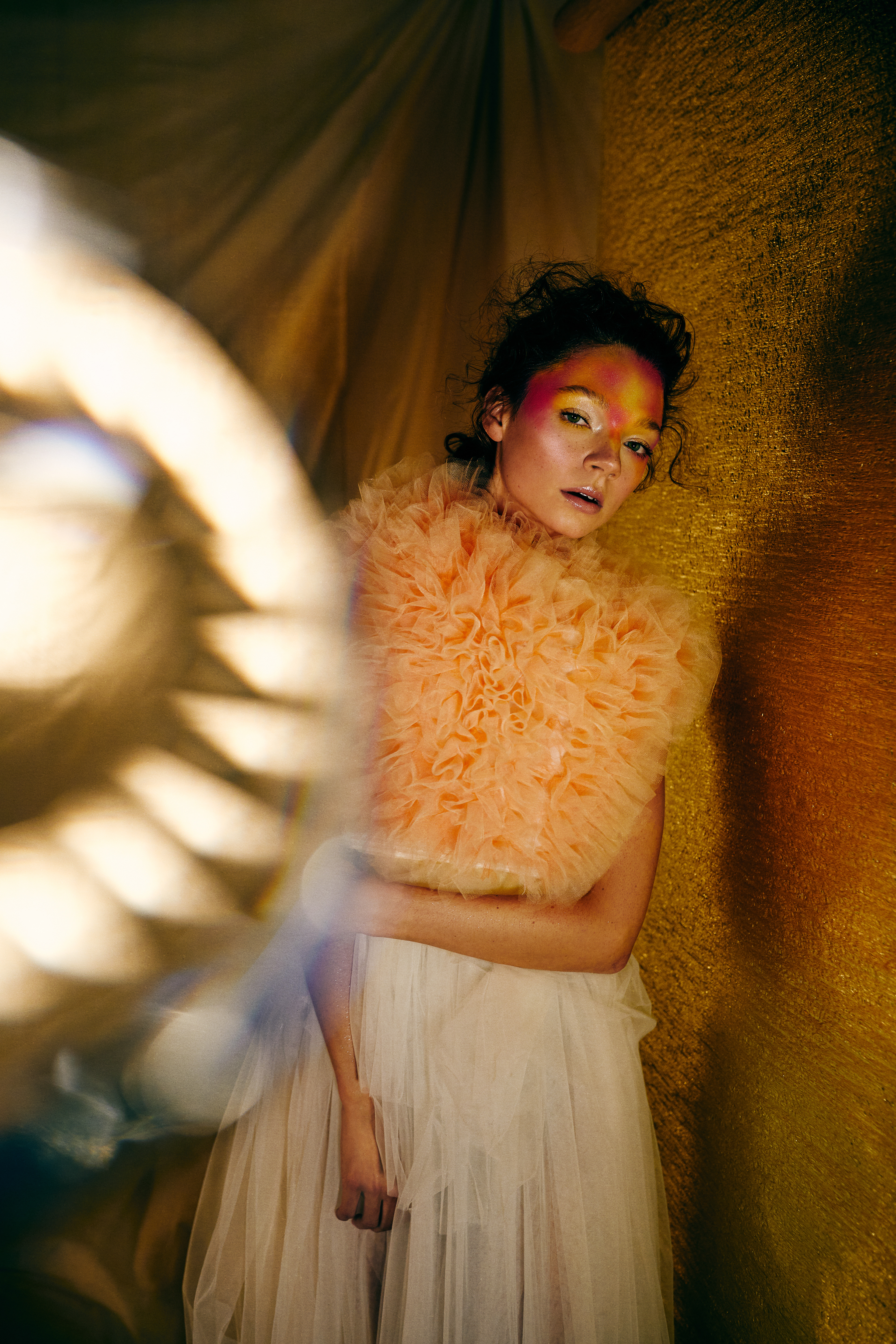 Photographer: Dariane Sanche / Model: Noémie Charest / Model agency: Montage Models / Makeup Artist: Anabelle Deschamps / Artistic Director: Valérie Duplain / Scenographer: Marc-Antoine Gascon