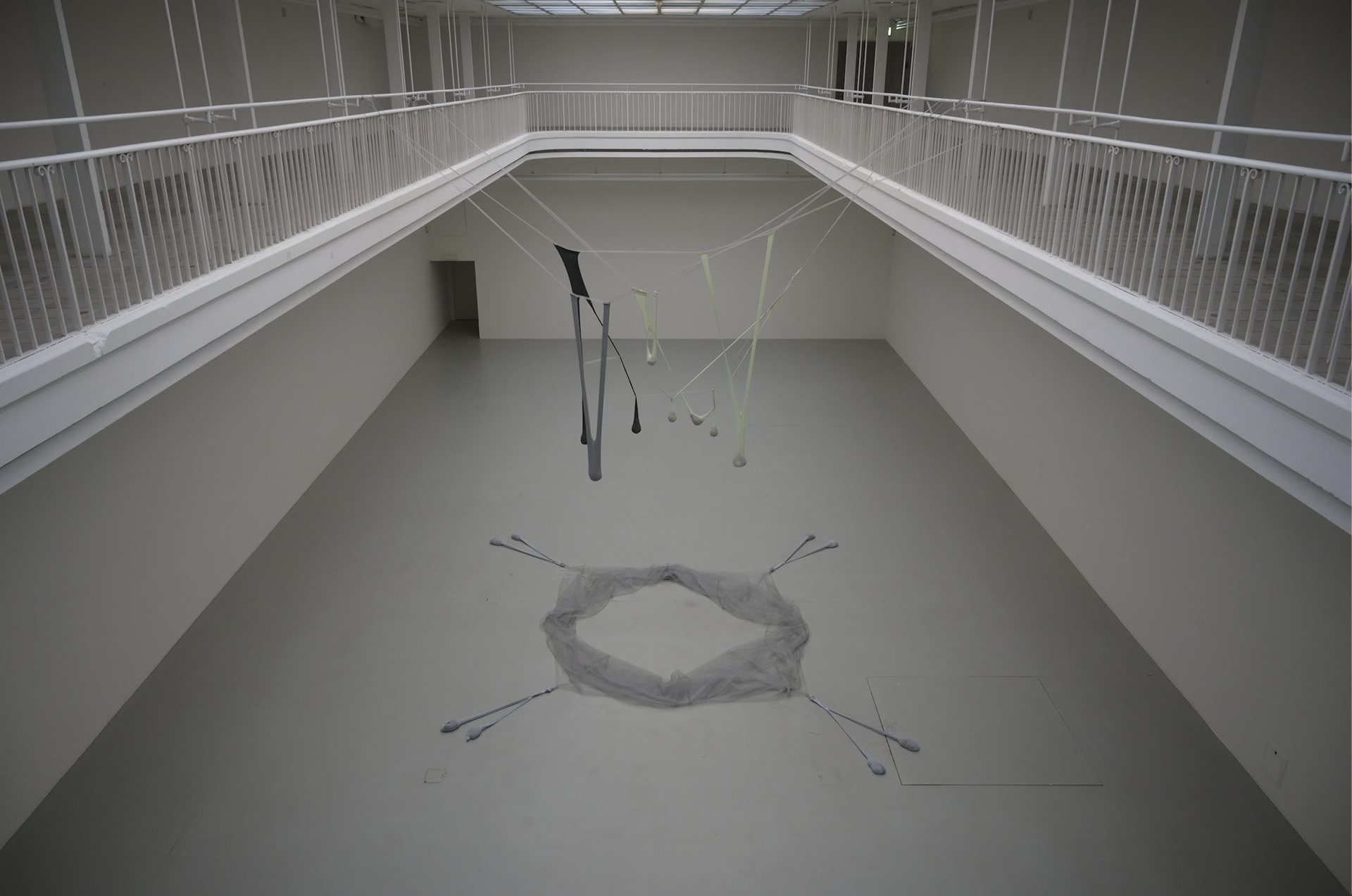 Bühneninstallation // Photo credit: Marc Dorazillo