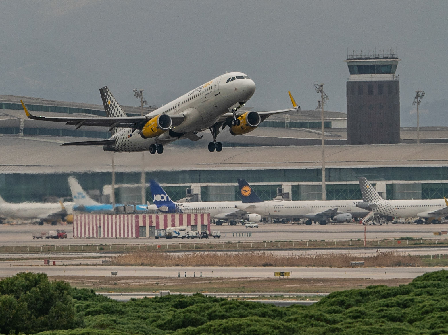 Departures from BCN