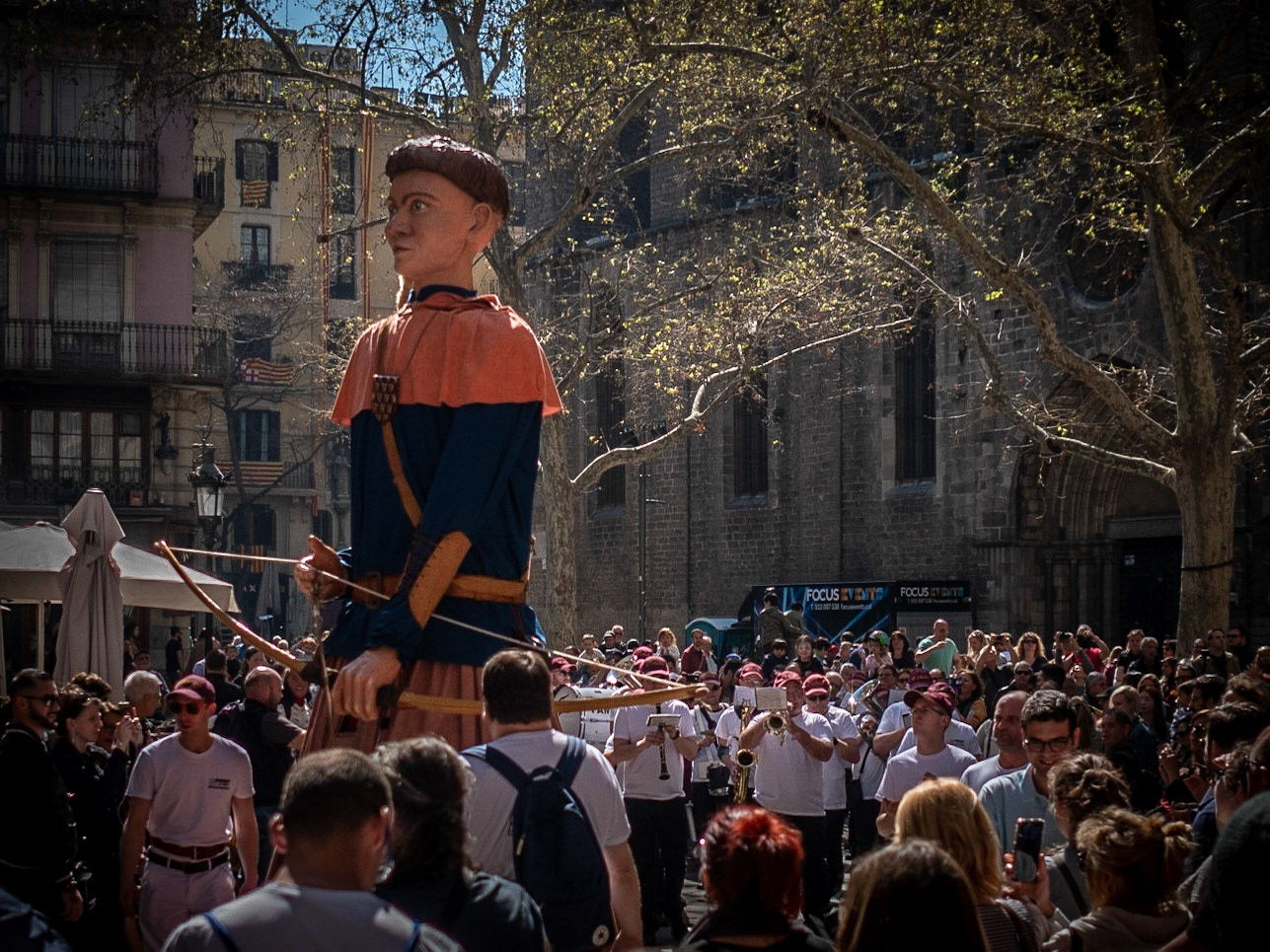 Cercavila Gegants Barri Gòtic