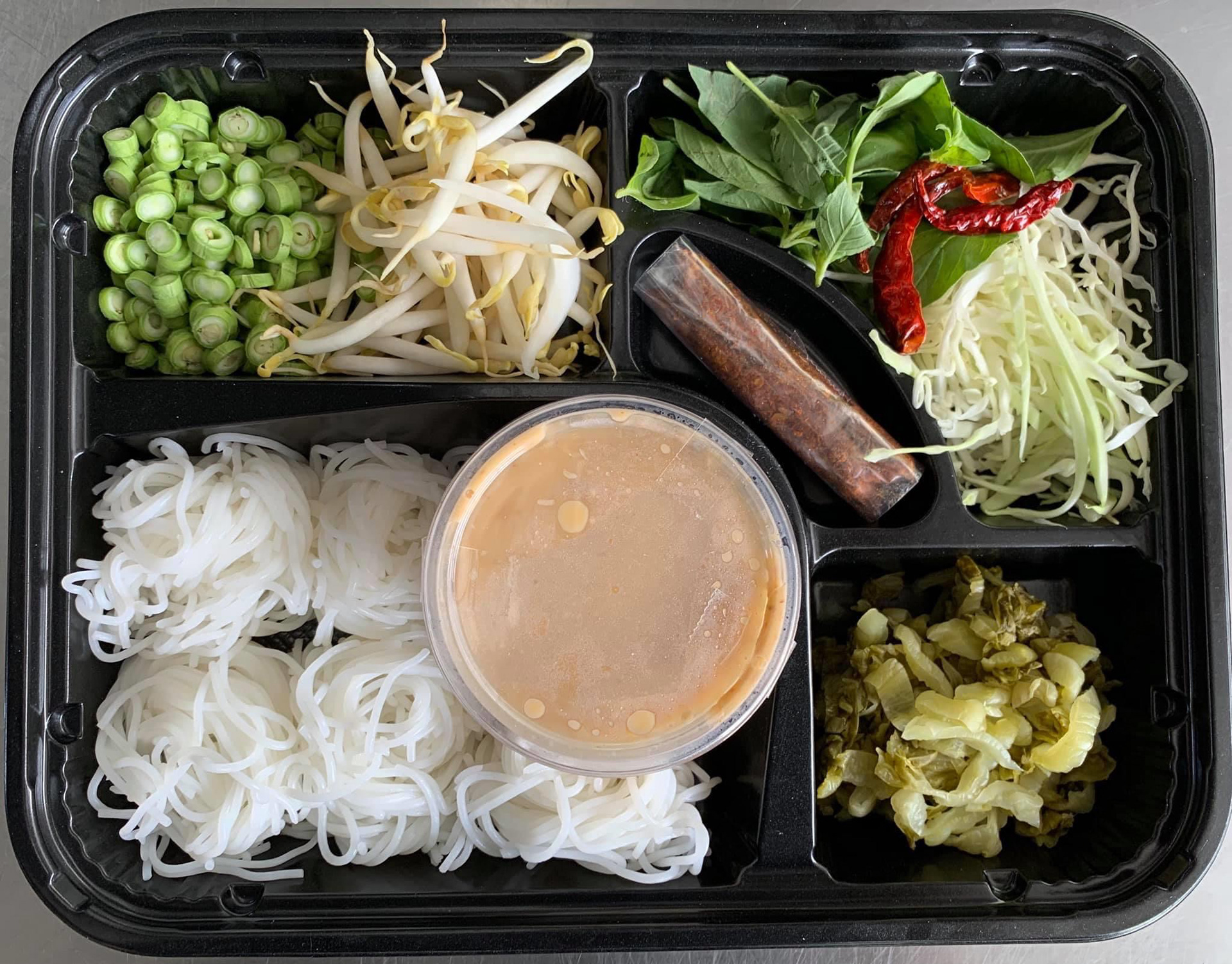 ขนมจีนน้ำยากะทิ