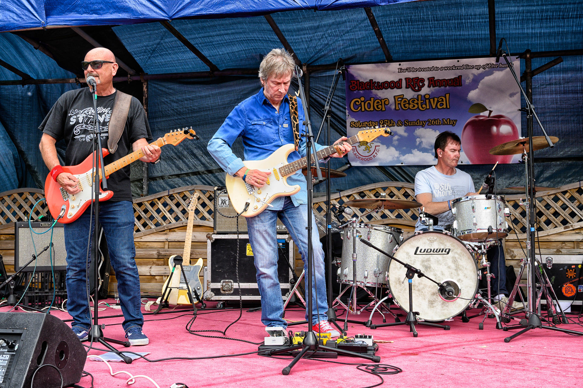 Tres Hombres at The Blackwood Rugby Club Cider Festival 2019.