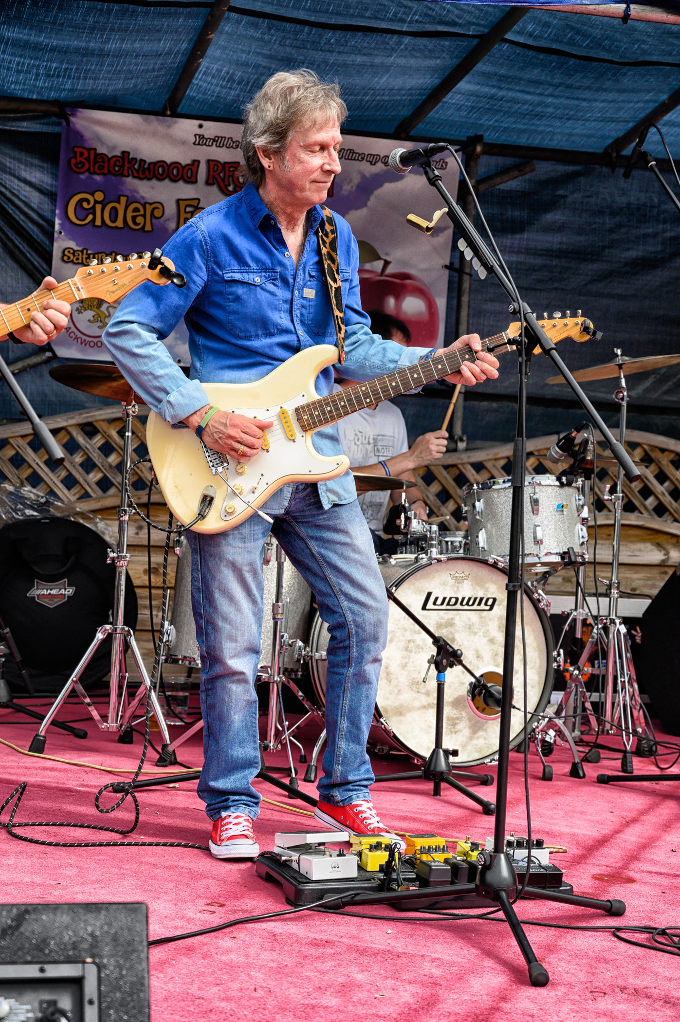 Tres Hombres at The Blackwood Rugby Club Cider Festival 2019.