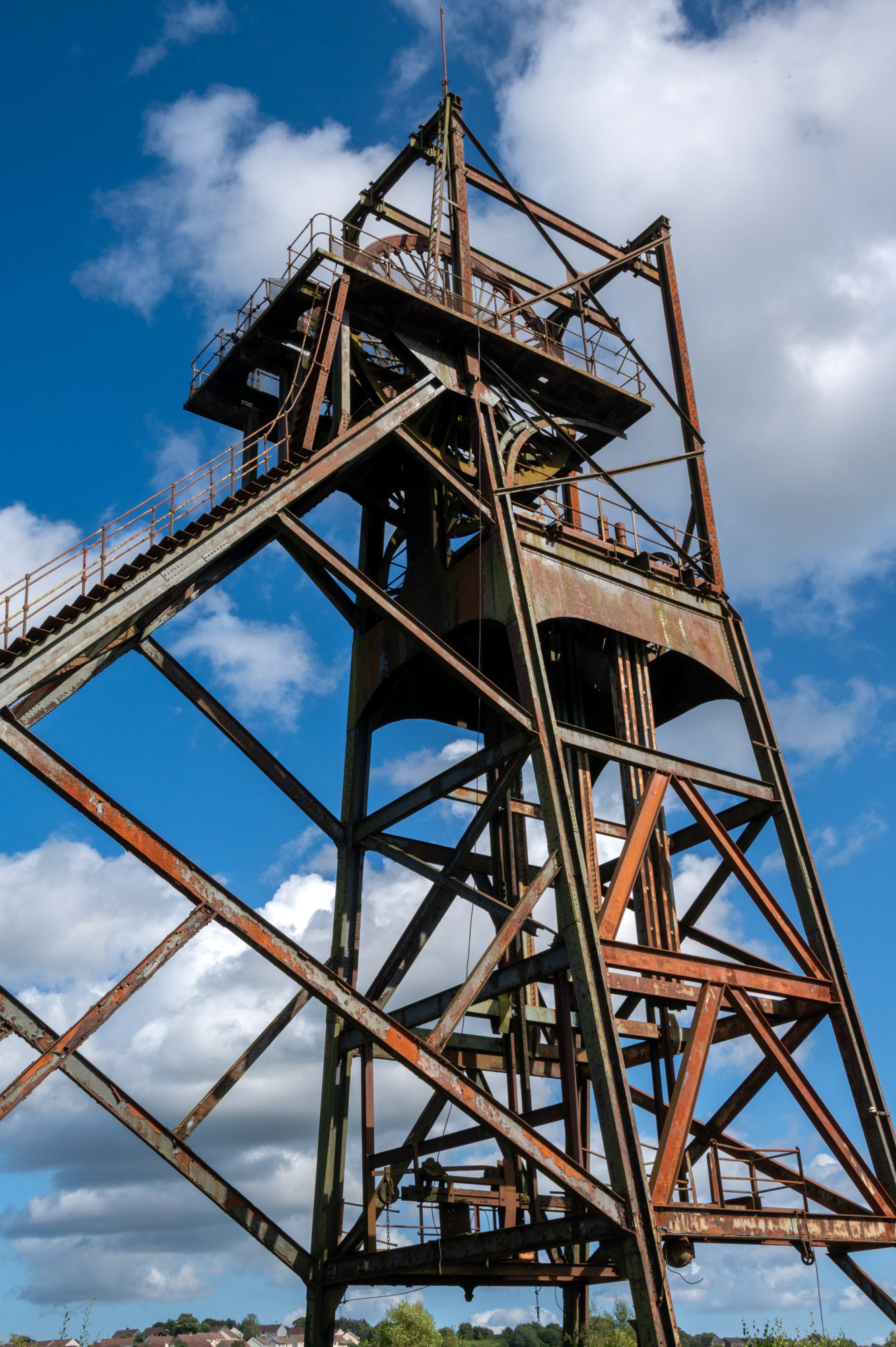 The now derelict pithead gear and winding house at Penallta Colliery, Ystrad Mynach.