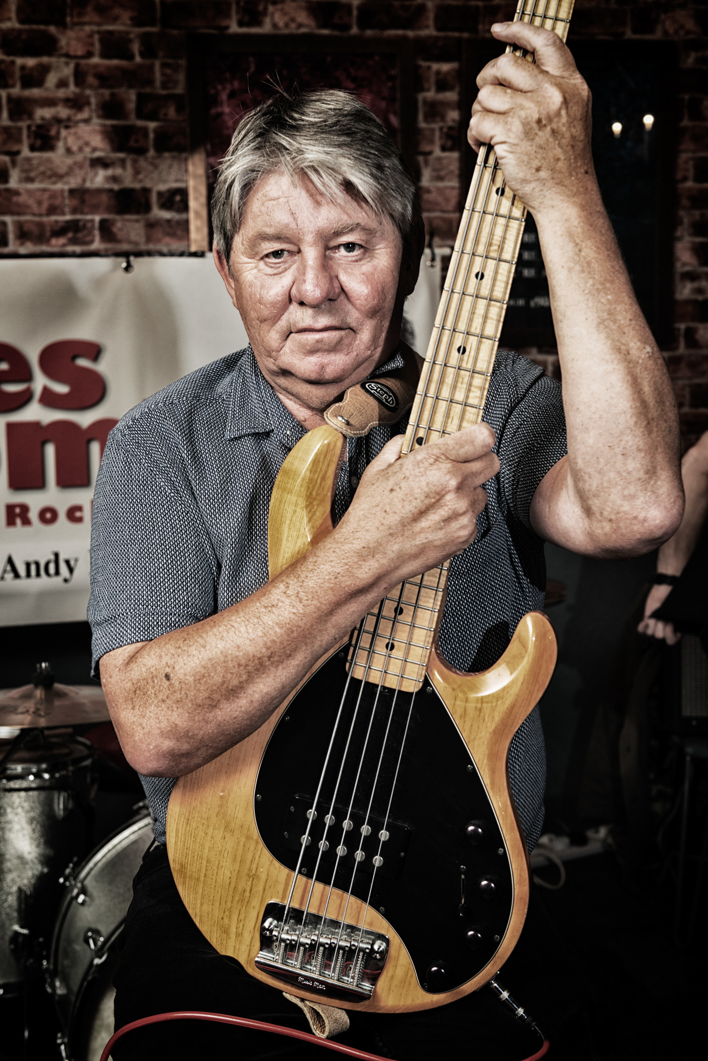 Tres Hombres perform at The Albion, Penarth, 15/12/17. Band Members include Andy Berry, John Morris, Robert Bennett and Wayne Evans.