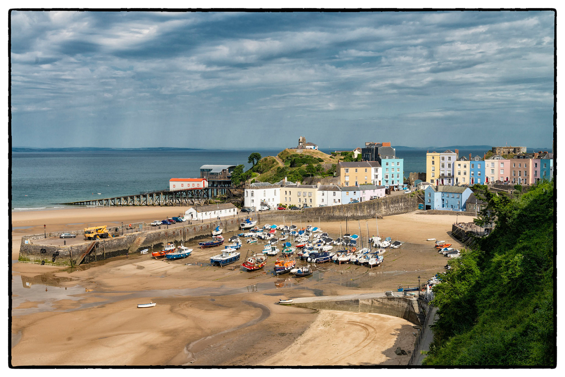 The pretty seaside town of Tenby, Pembrokeshire, Wales, UK.