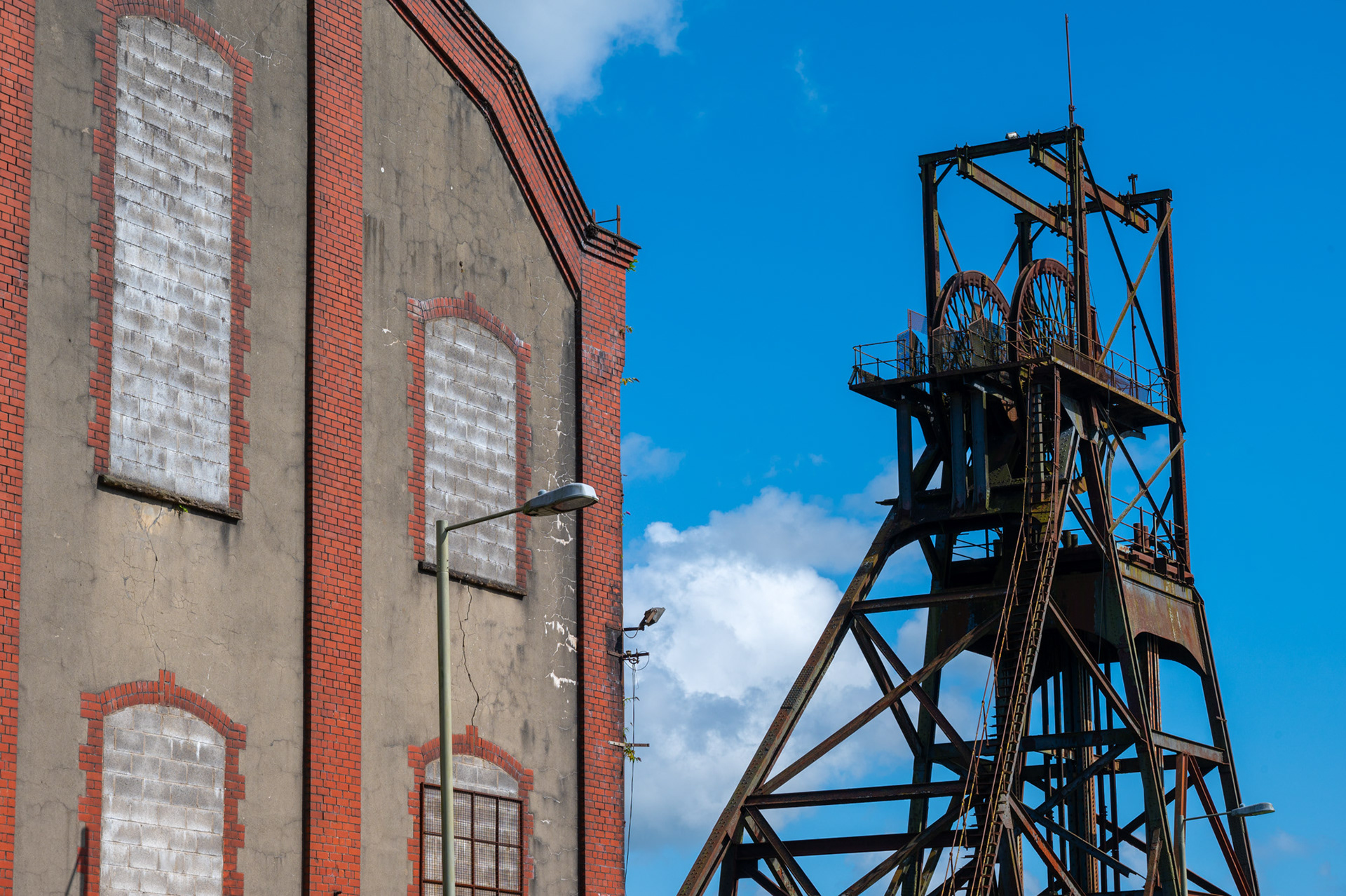 The now derelict pithead gear and winding house at Penallta Colliery, Ystrad Mynach.