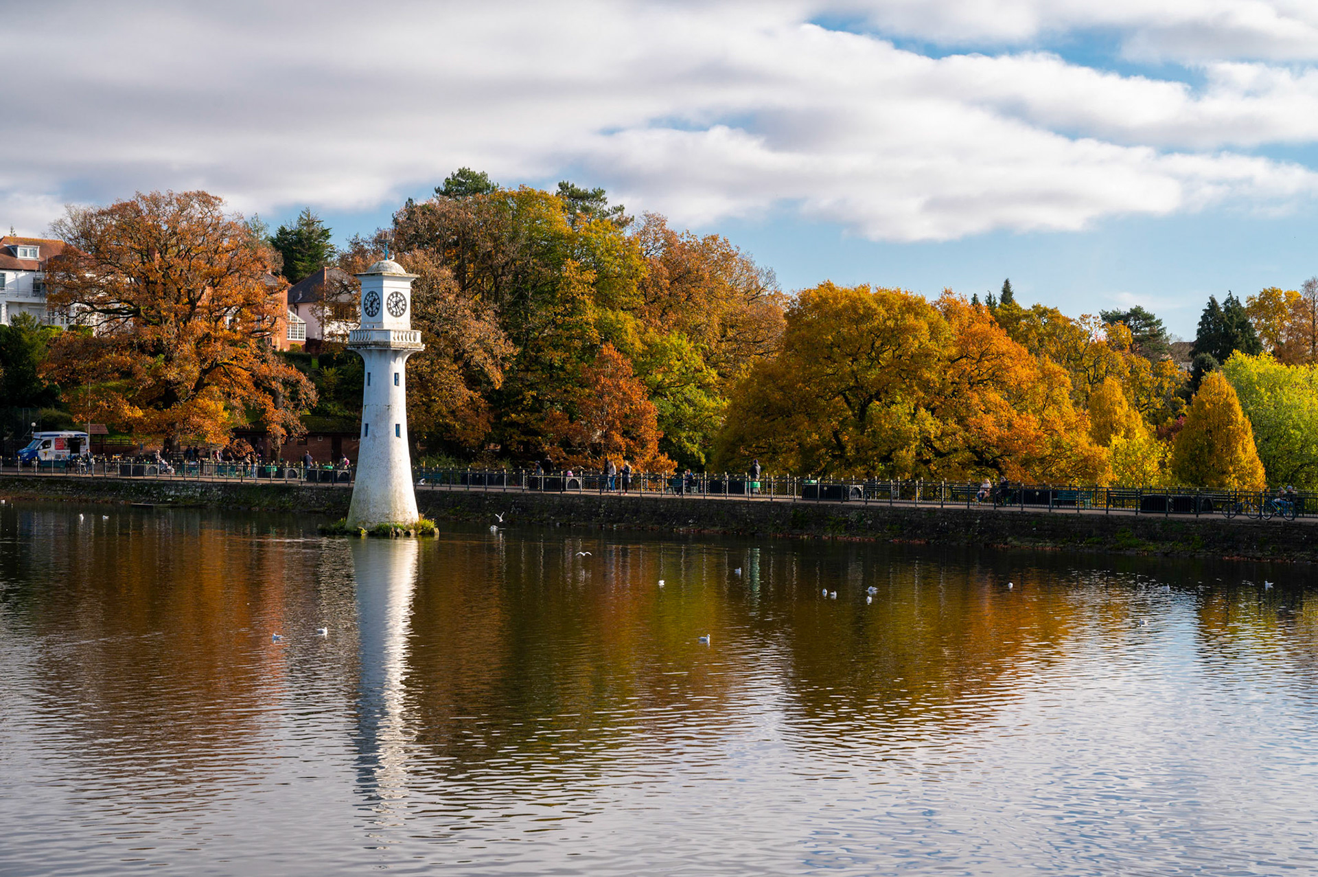 Autumn colours at Roath Park, Cardiff.