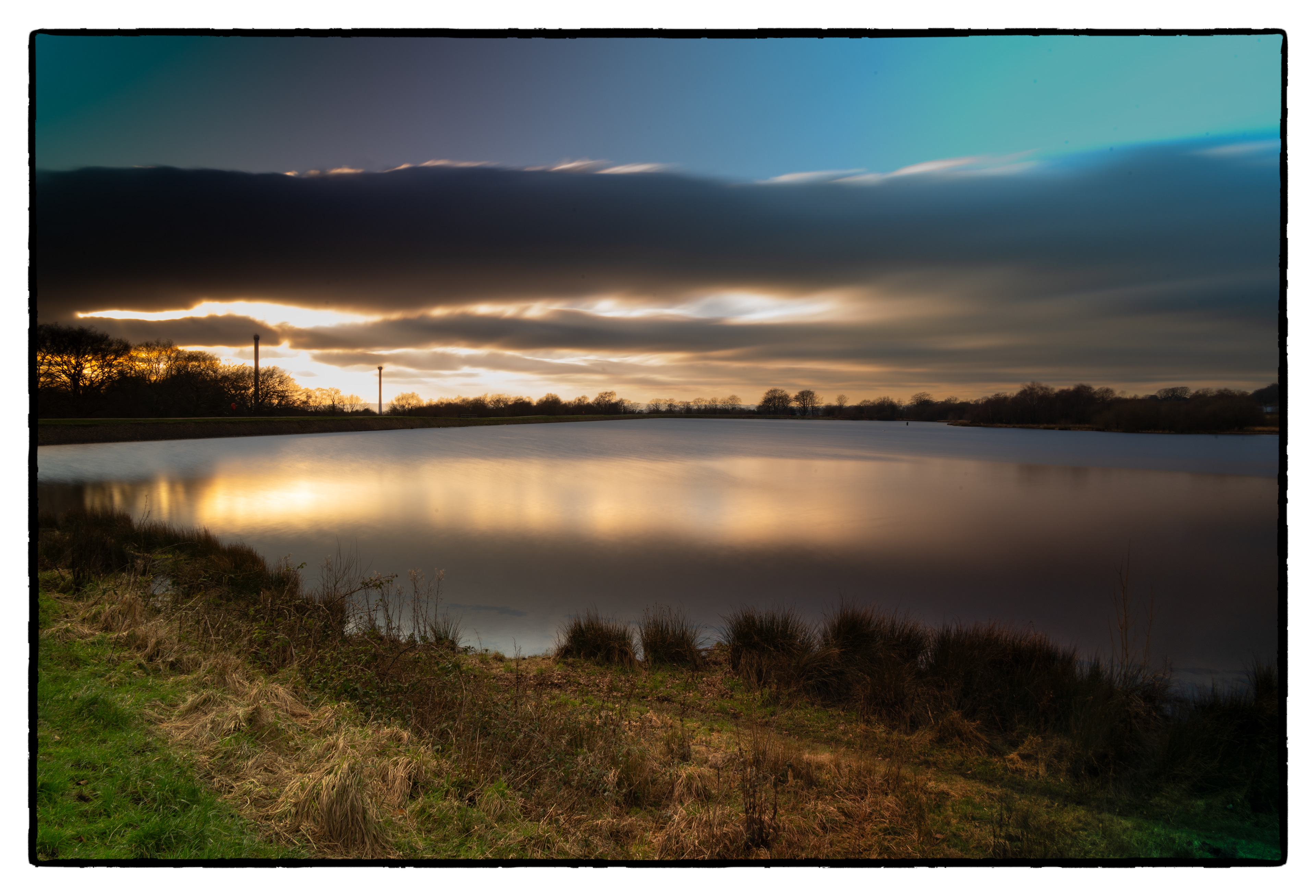 A winters afternoon at Pen y Fan Pond, Blackwood.