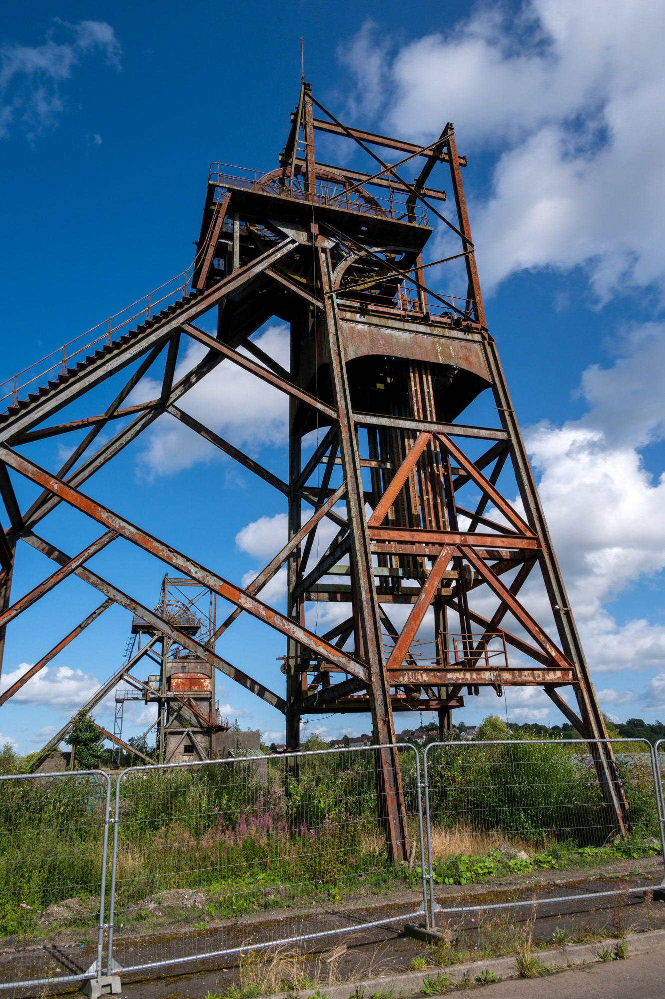 The now derelict pithead gear and winding house at Penallta Colliery, Ystrad Mynach.