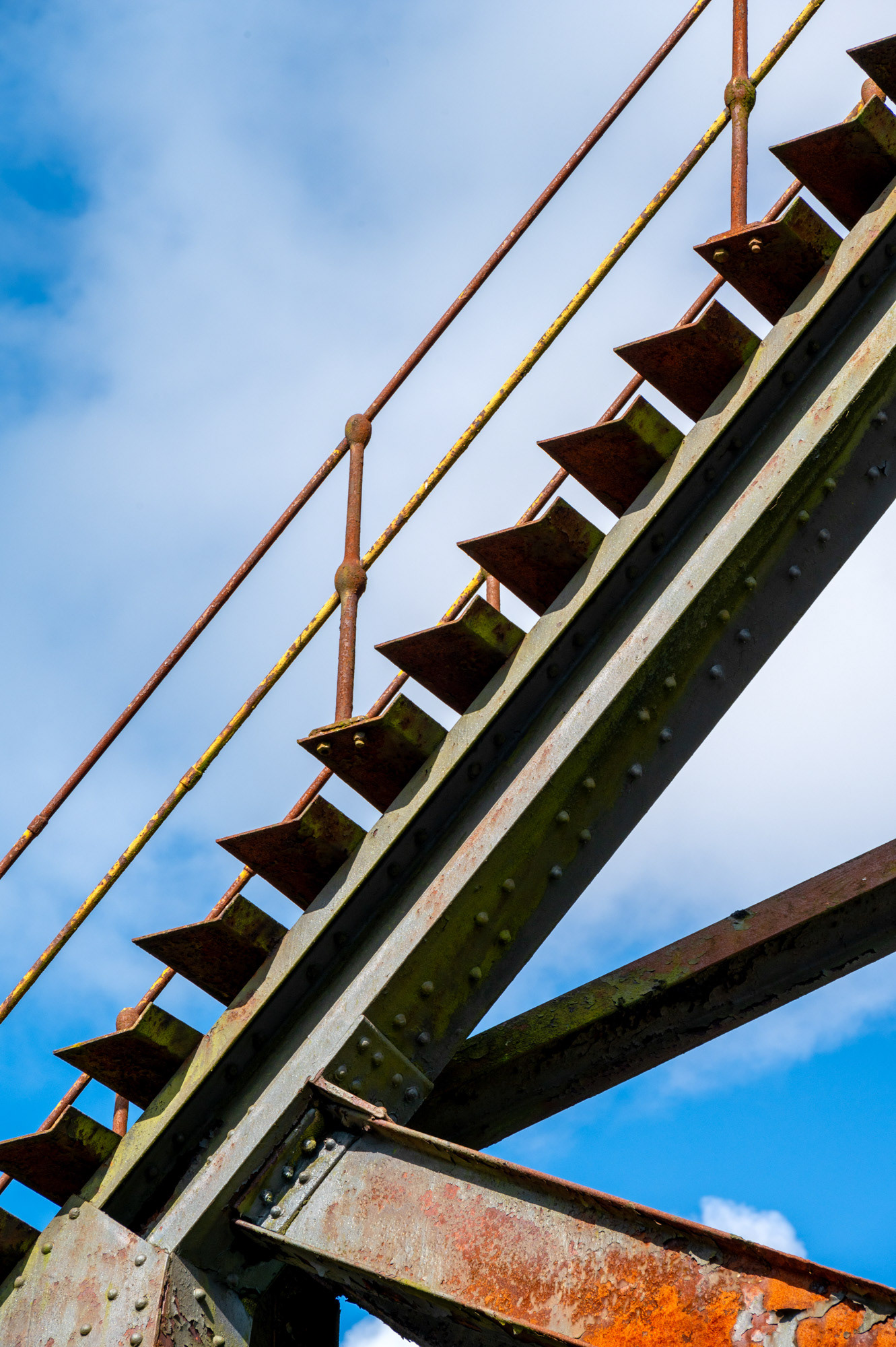 The now derelict pithead gear and winding house at Penallta Colliery, Ystrad Mynach.