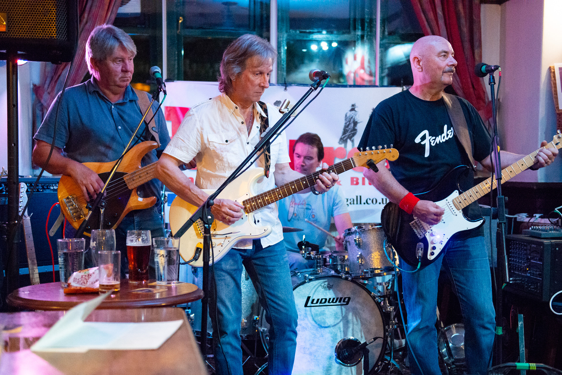South Wales Rock, Rhythm And Blues band Tres Hombres play at The Butchers in Rhiwbina.