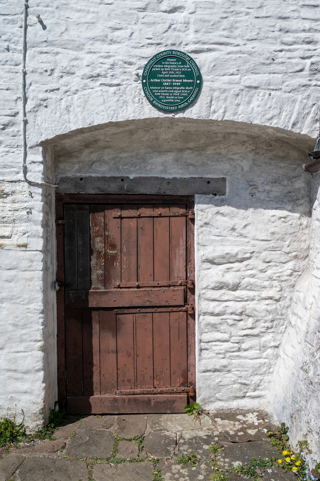 Walk around Pontllanfraith and Gelligroes.