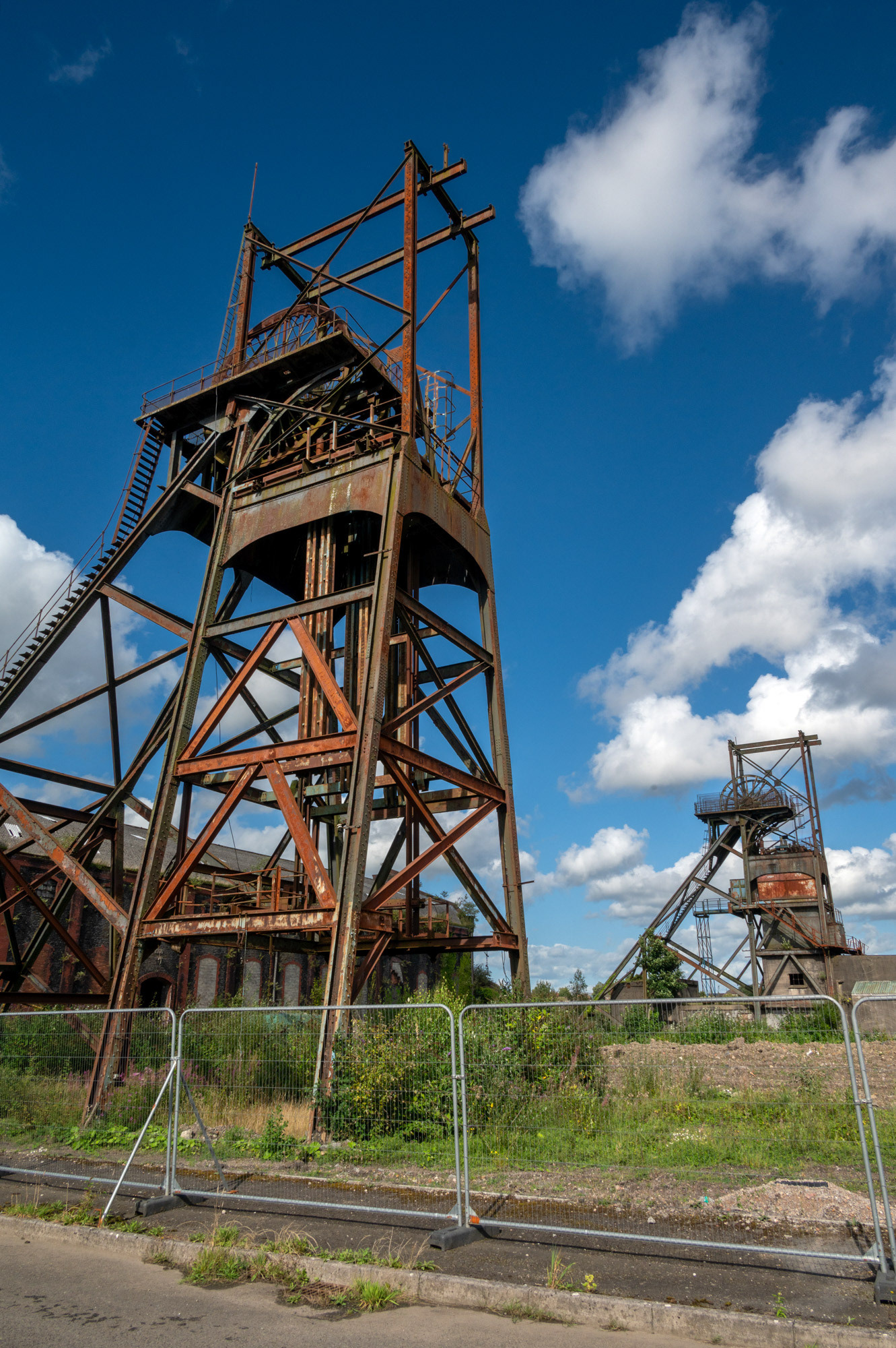 The now derelict pithead gear and winding house at Penallta Colliery, Ystrad Mynach.