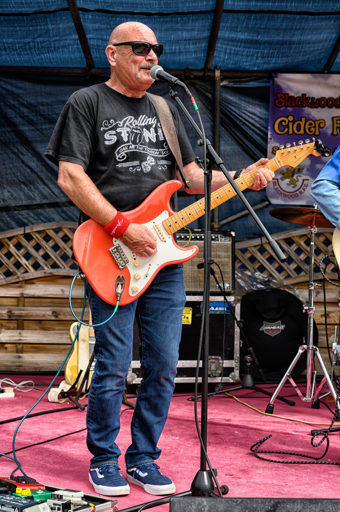 Tres Hombres at The Blackwood Rugby Club Cider Festival 2019.