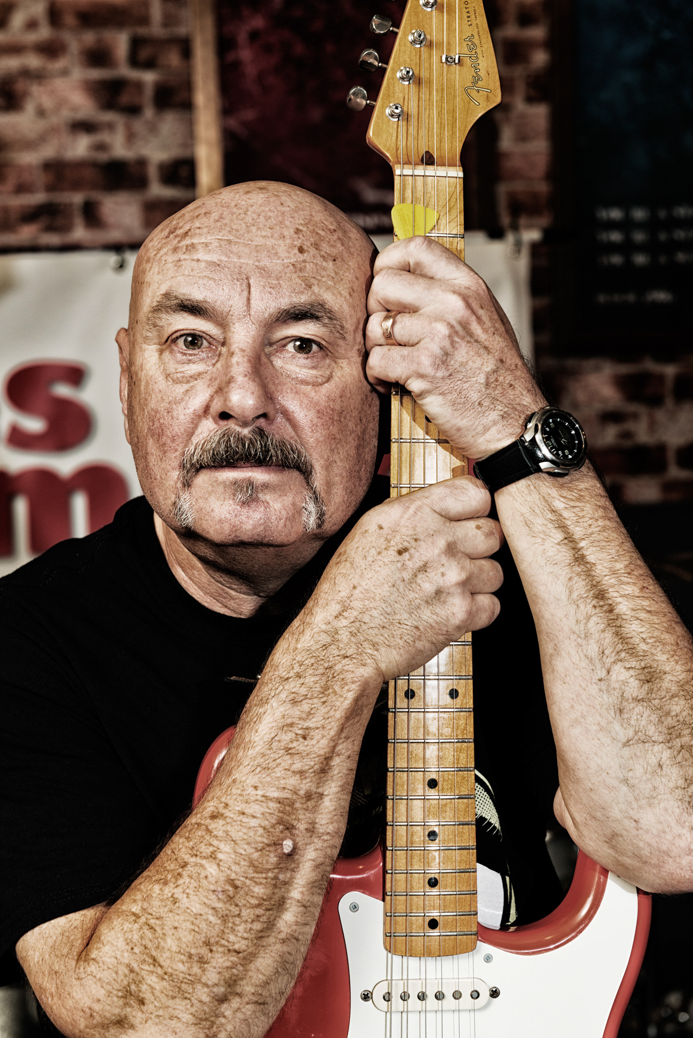 Tres Hombres perform at The Albion, Penarth, 15/12/17. Band Members include Andy Berry, John Morris, Robert Bennett and Wayne Evans.