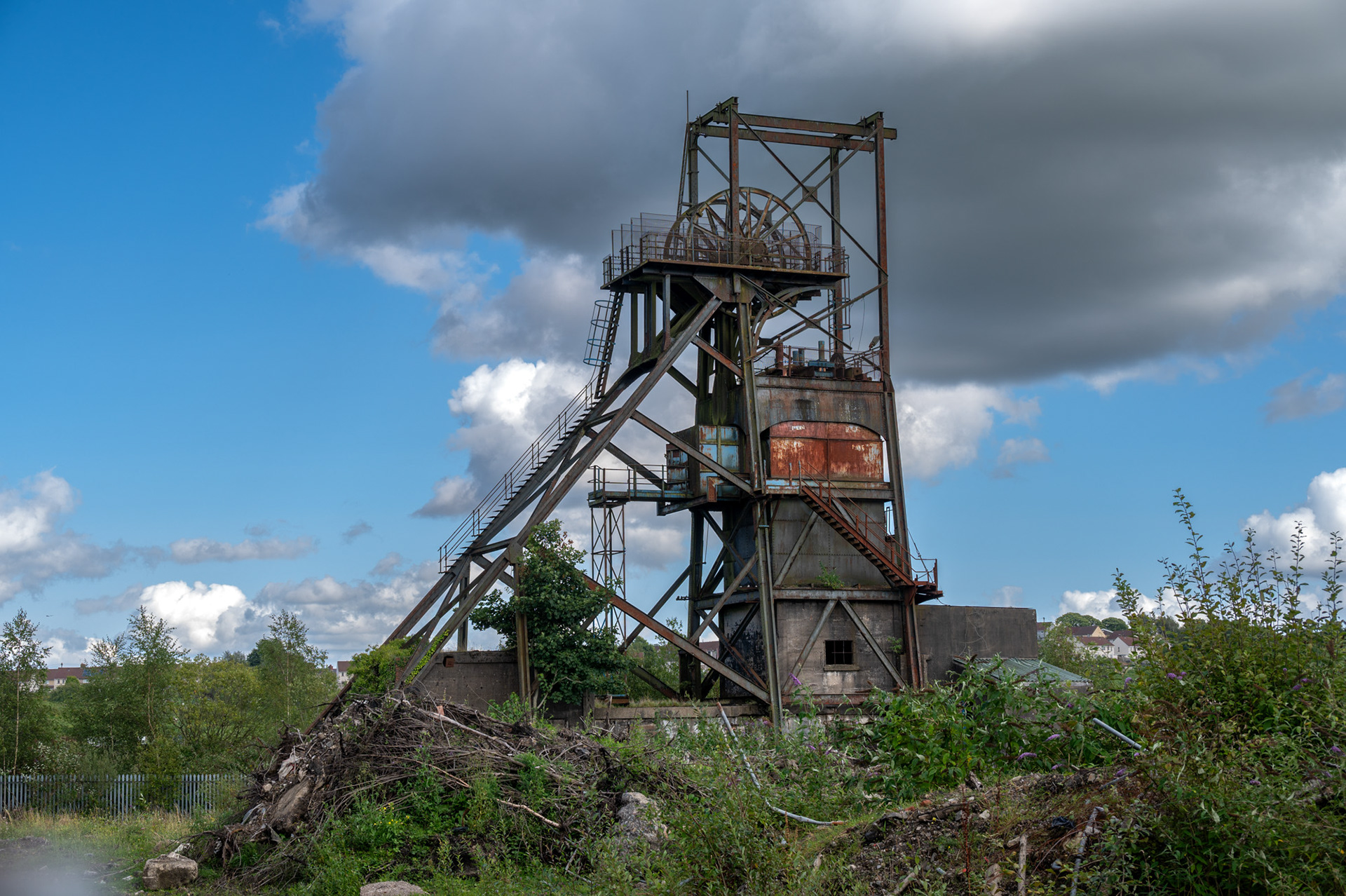 The now derelict pithead gear and winding house at Penallta Colliery, Ystrad Mynach.