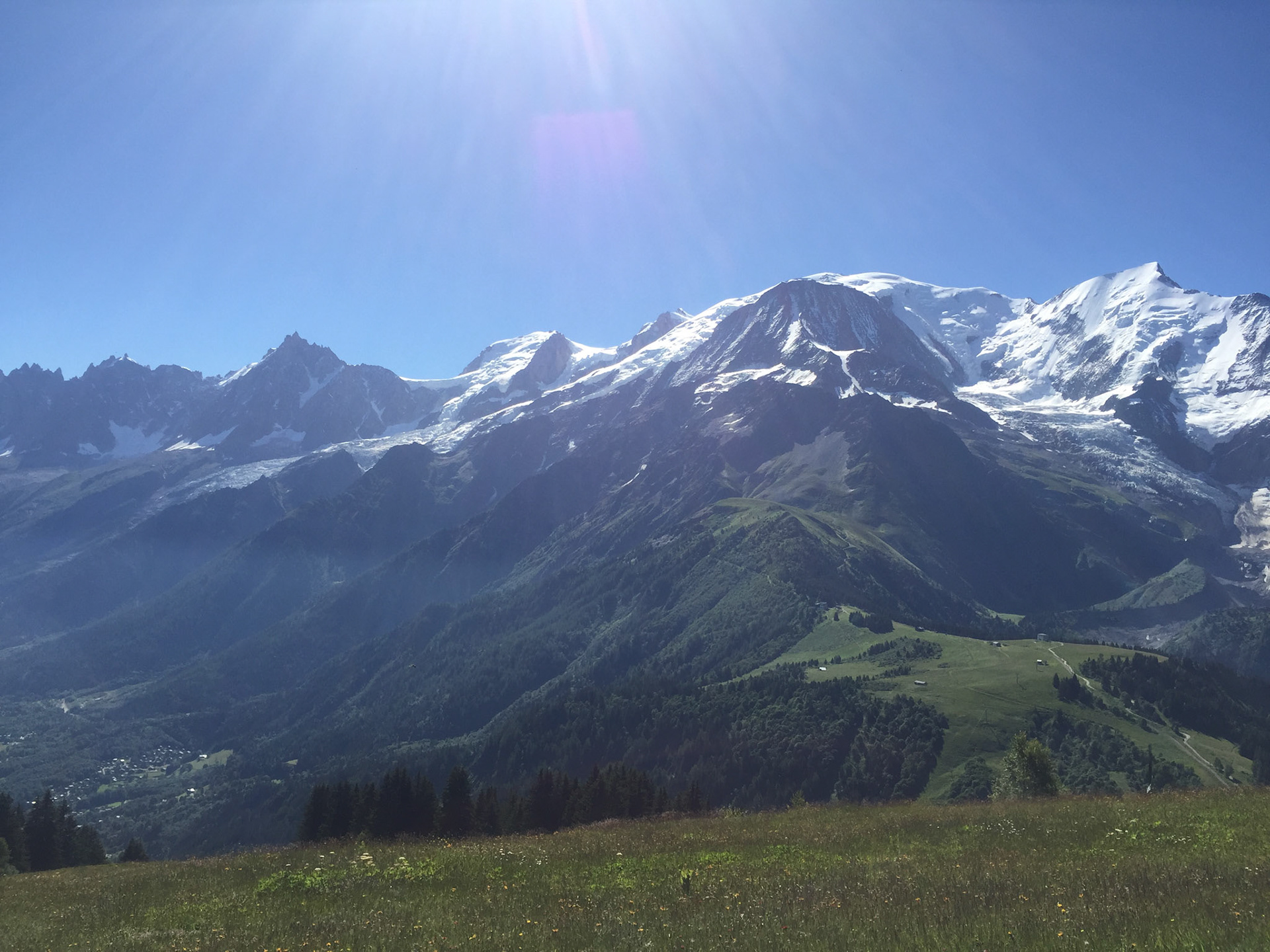 Vue d'en haut Saint Gervais -  MOont Joly