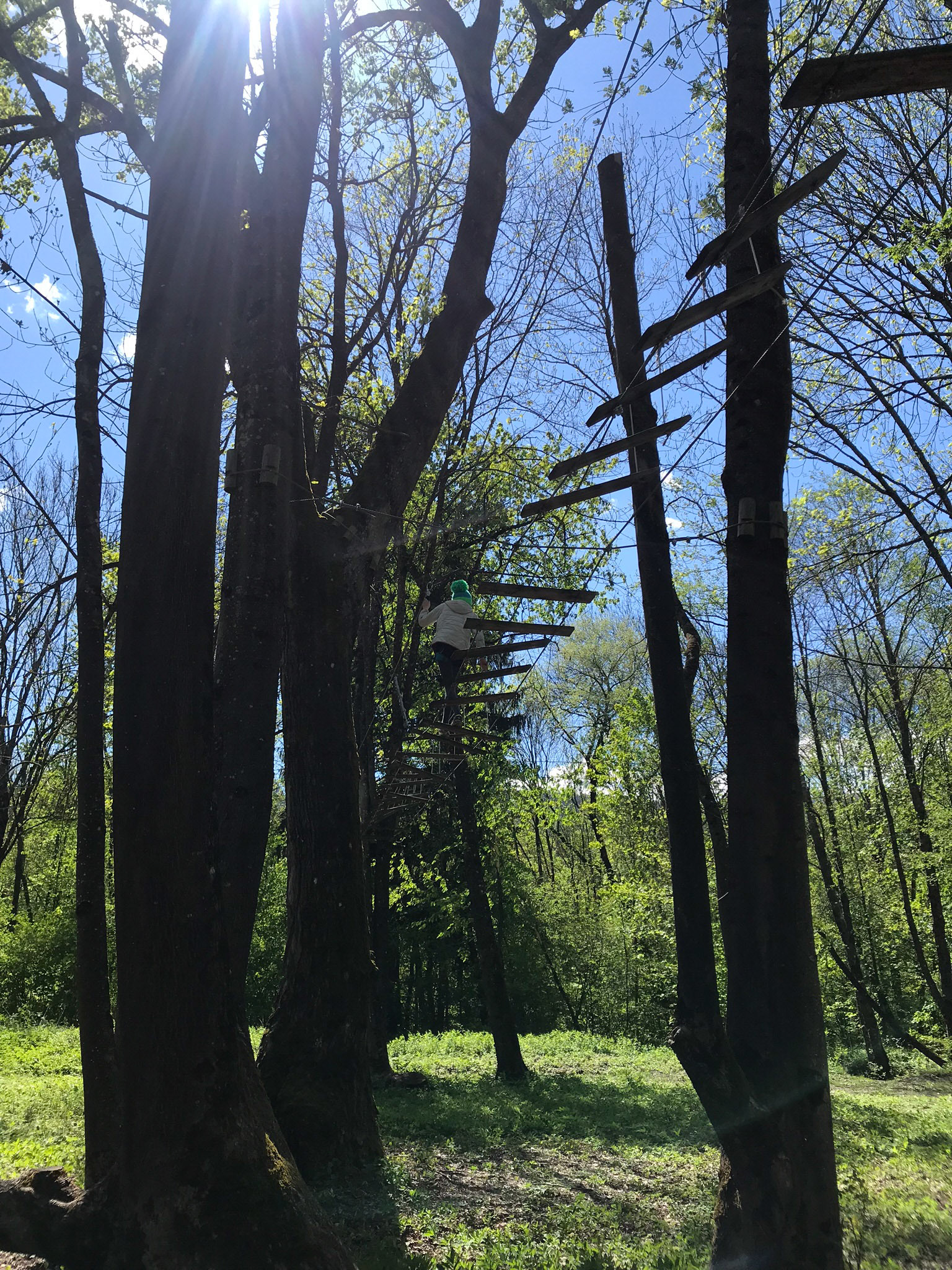Outdoor Acro activity park - Lac Passy