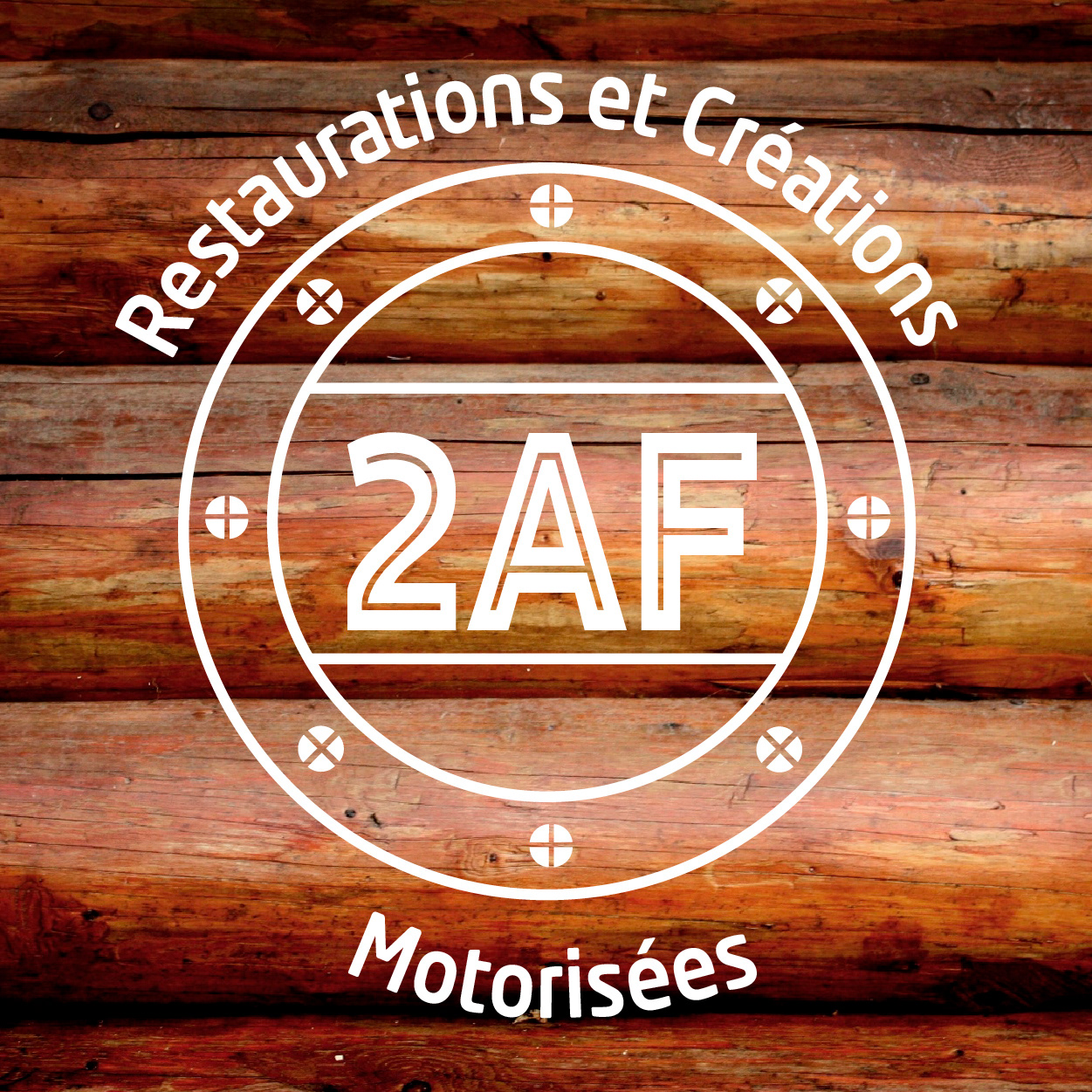Logo avec rappel de la matière ; déclinaisons du logo pour différentes plateformes.