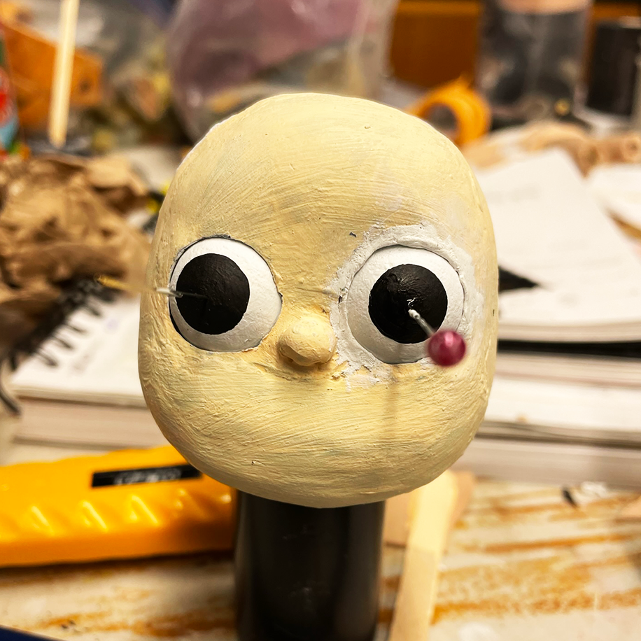 Eye base coat and pin