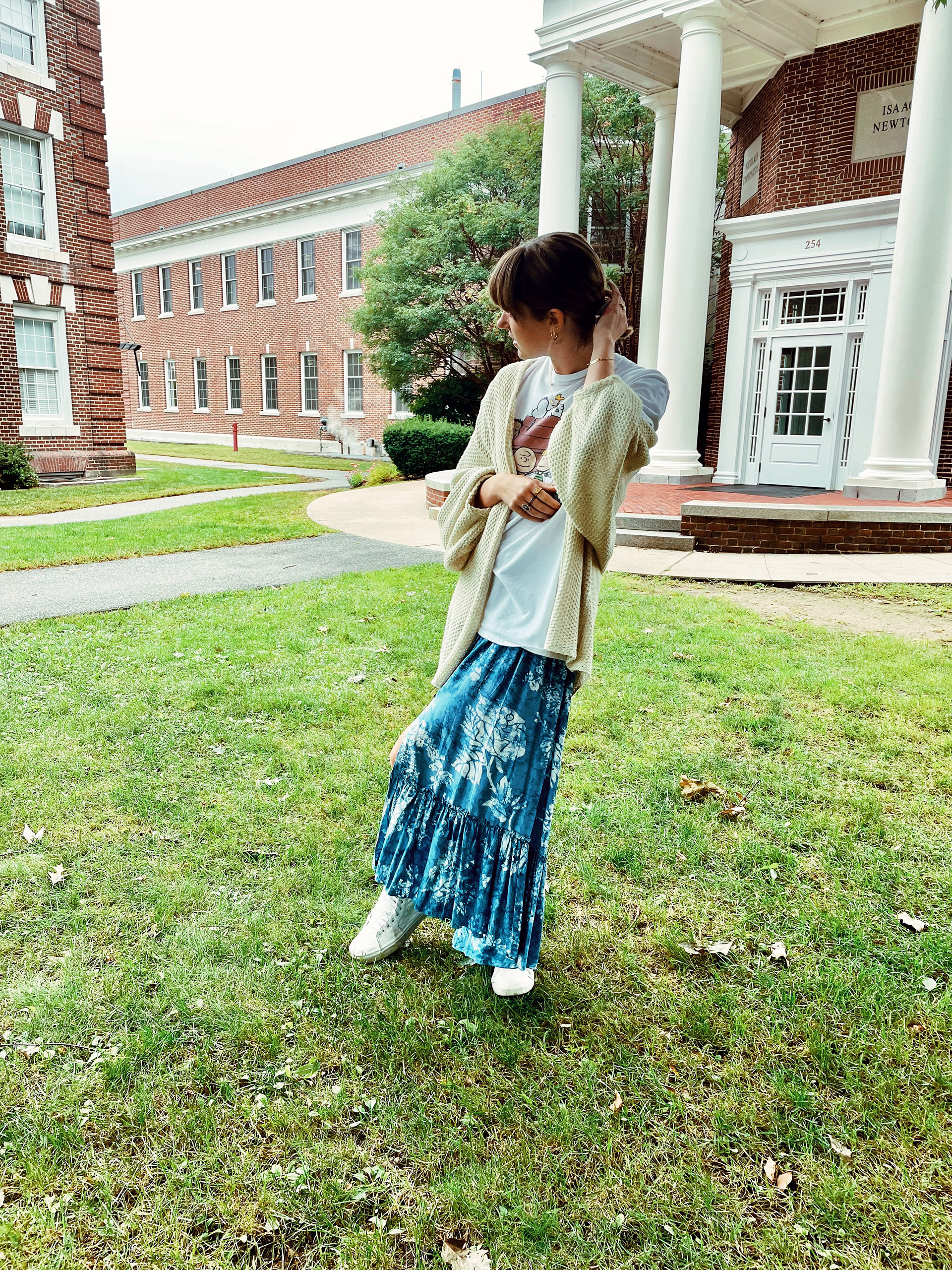 long, flowy, feminine, bohemian skirt with oversized T-shirt