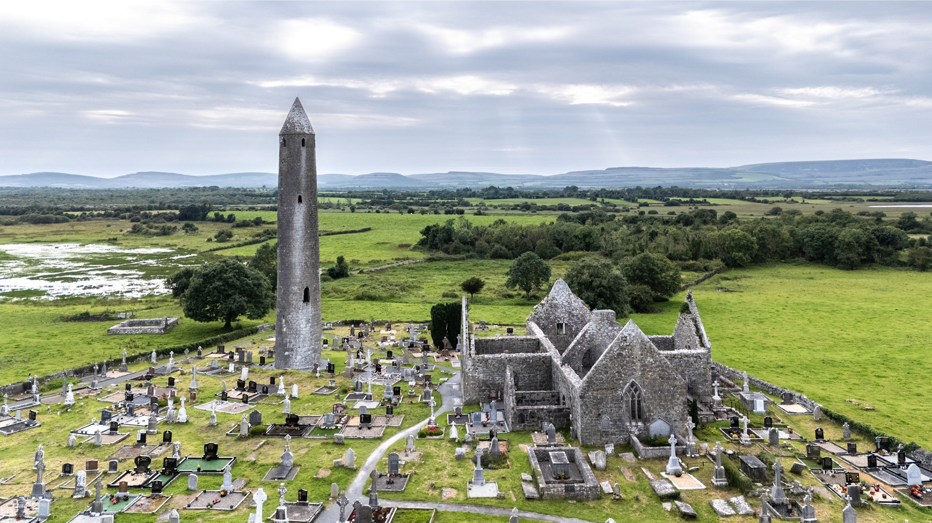Kilmacduagh Abbey | Ardvarna, Co. Clare