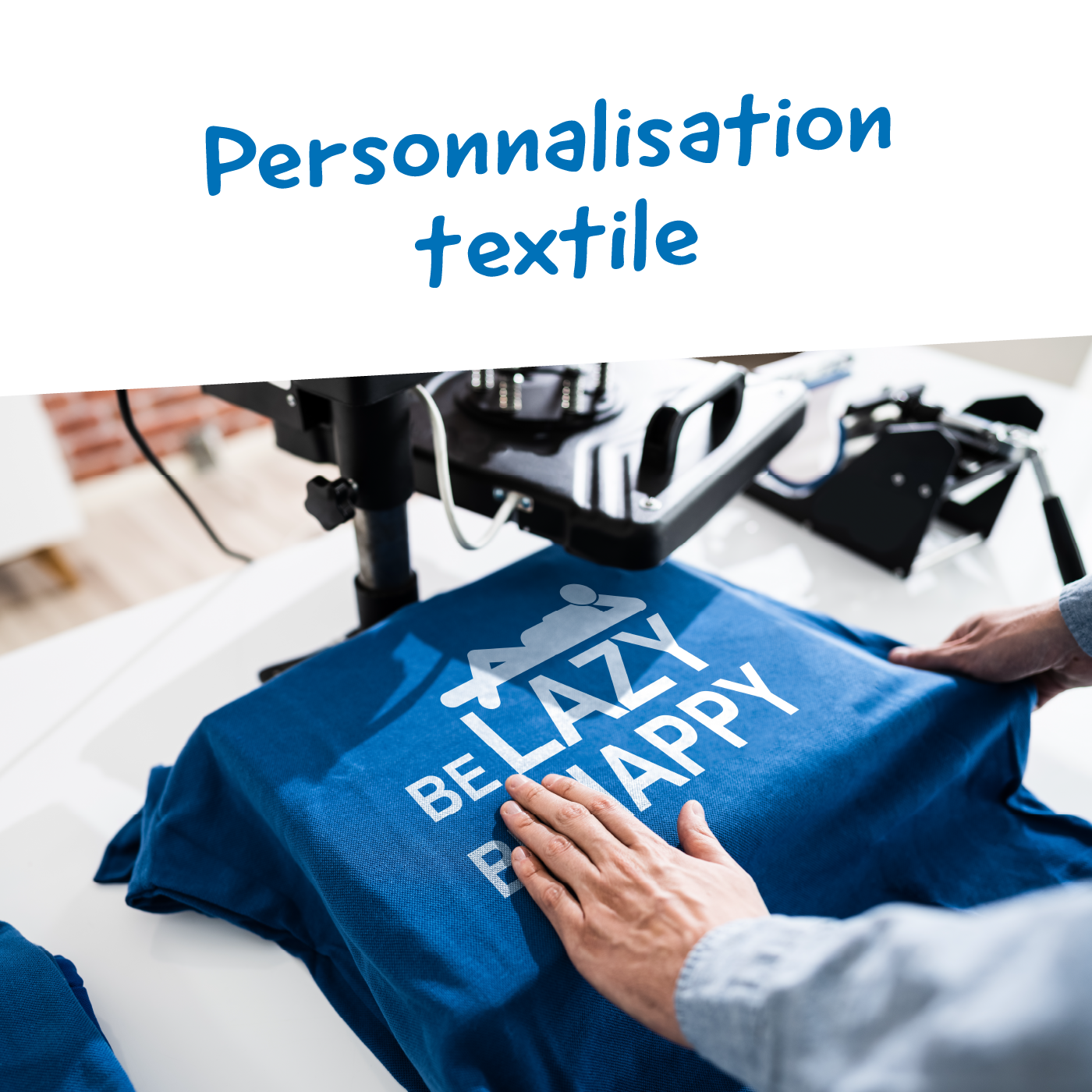 Depuis 2021, un nouveau type de transfert, le DTF, est arrivé sur le marché, élastique et très résistant au lavage, il tient aussi bien sur des tissus coton que polyester. Le DTF permet d'imprimer les blancs et les dégradés, le tout à un coût raisonnable. Stut s'occupe de créer ou adapter votre visuel et imprime les transferts, libre à vous de fournir ou non le textile. Ce service "maison” s'adresse essentiellement aux associations et entrepreneurs locaux (Livradois-Forez et alentours), pour des quantités n'excédant pas 30 pièces. (Au delà, STUT travail avec un sous-traitant auvergnat spécialisé).