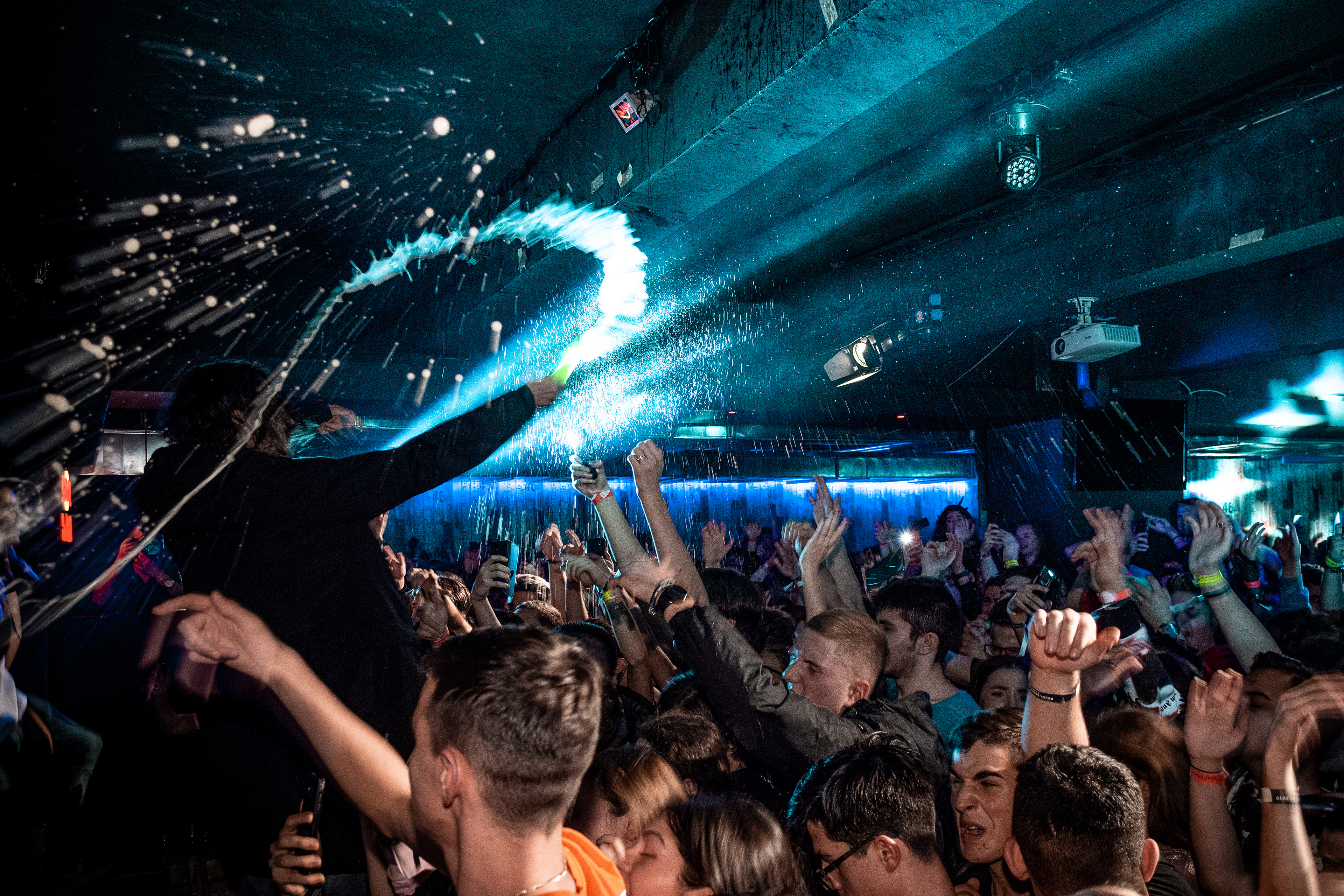 ian, azteca, ian si azteca, concert ian, concert azteca, club, cluburi bucuresti, party in bucuresti, oscar, concerte oscar, muzica ian, muzica azteca, ocult records