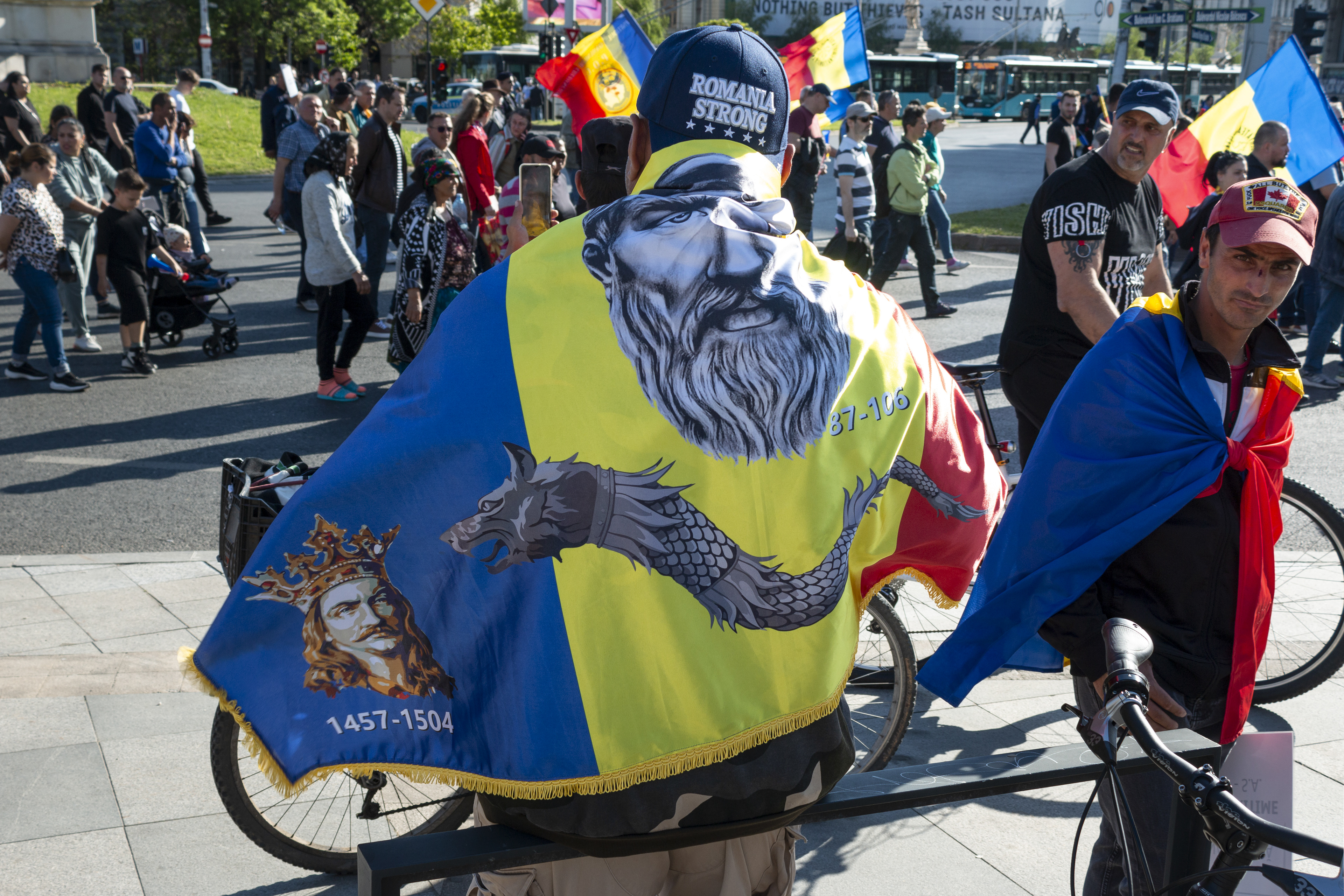 proteste bucuresti, protest aur, aur, partidul aur, george simion