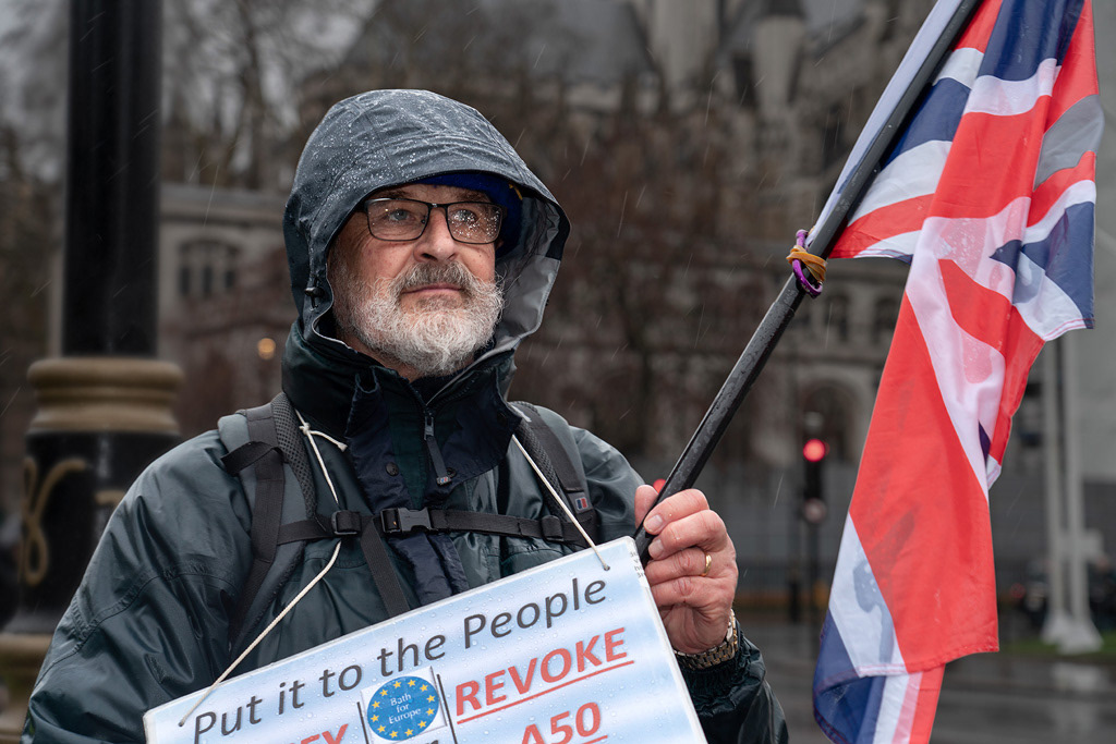 Nigel Nott, campaigning in the rain to remain