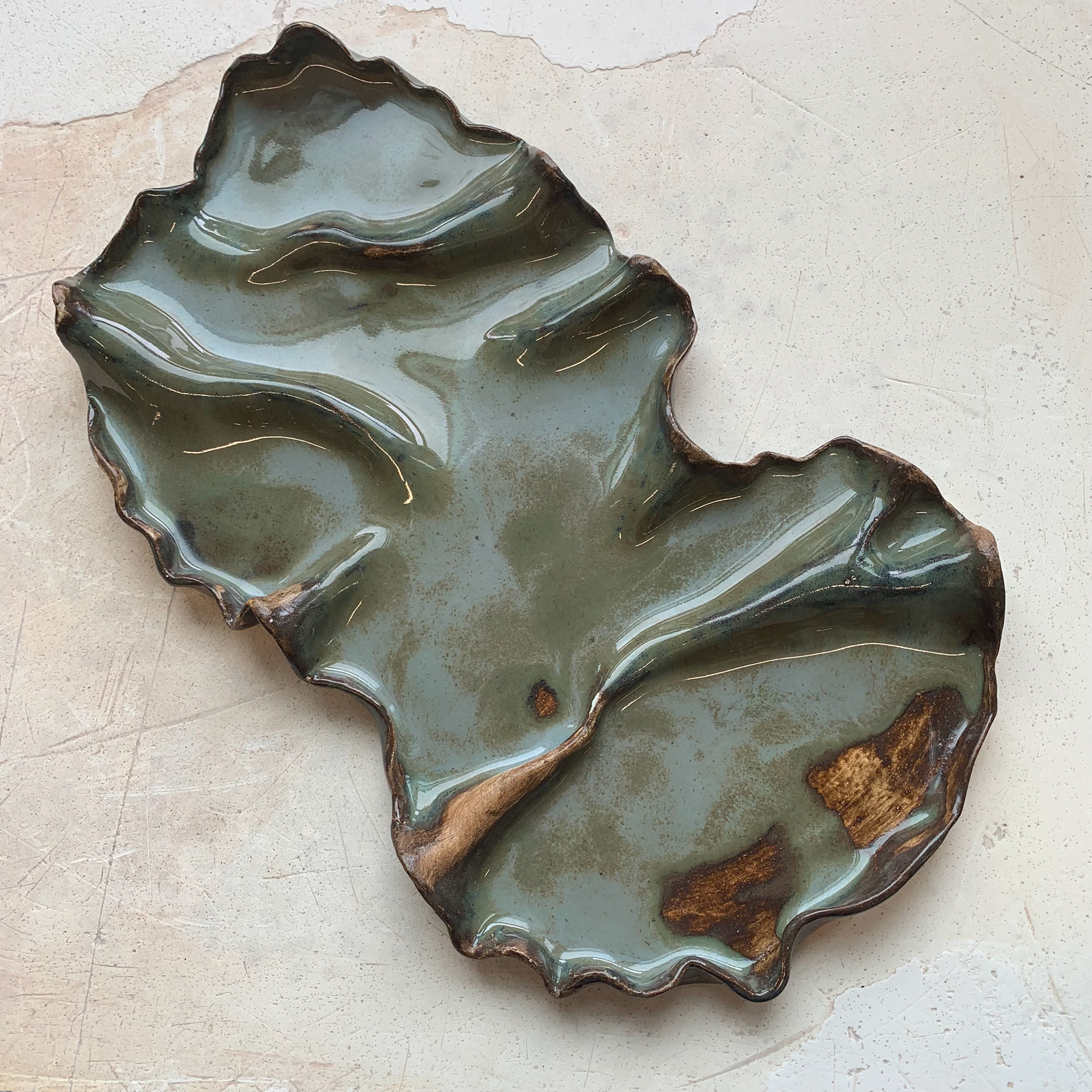 Ceramic Tray, 1.5’x1’x3"