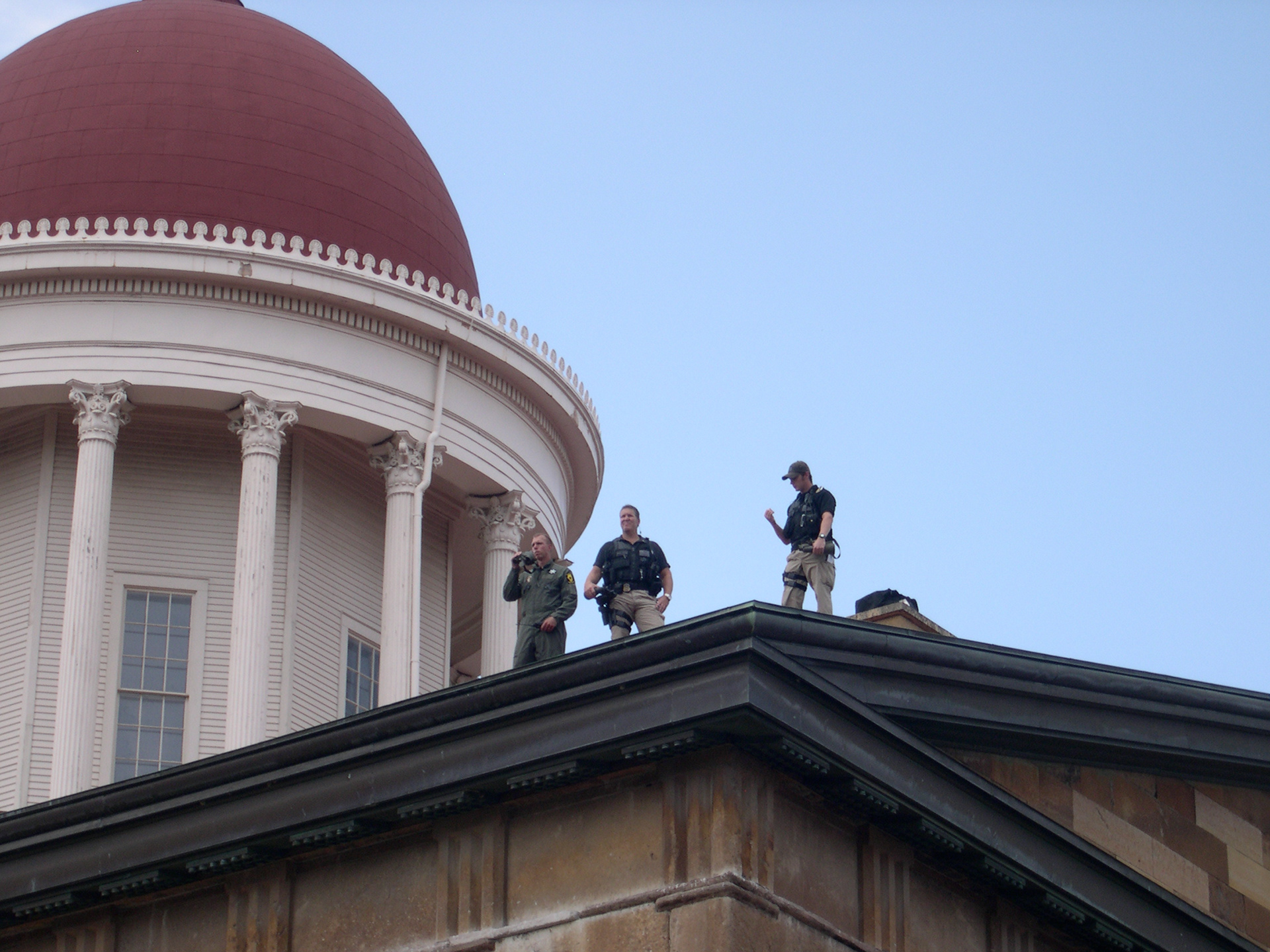 Security on the roof of the Old State Capitol.