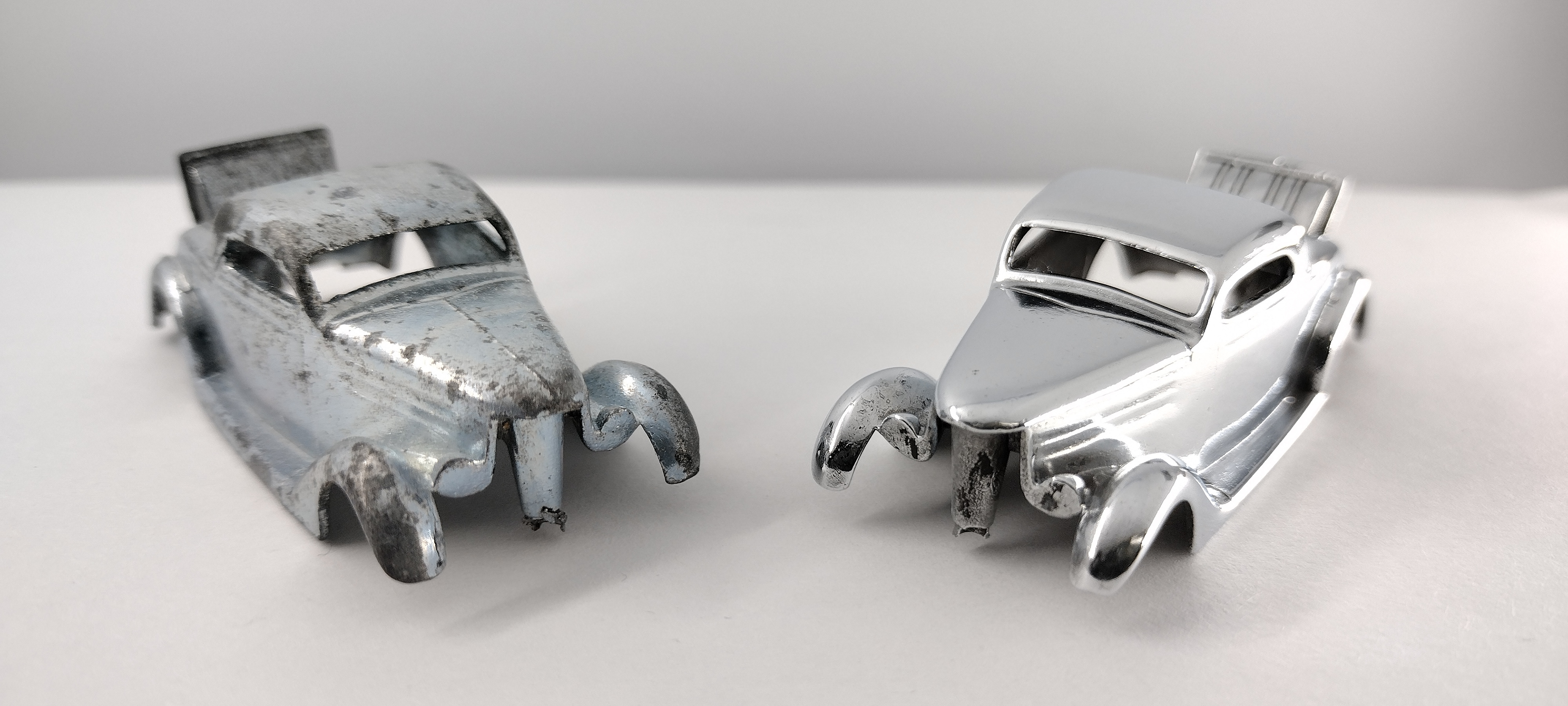 Before and after, Redline Restoration, about 45 minutes of zinc bath, and a couple of hours of polishing...