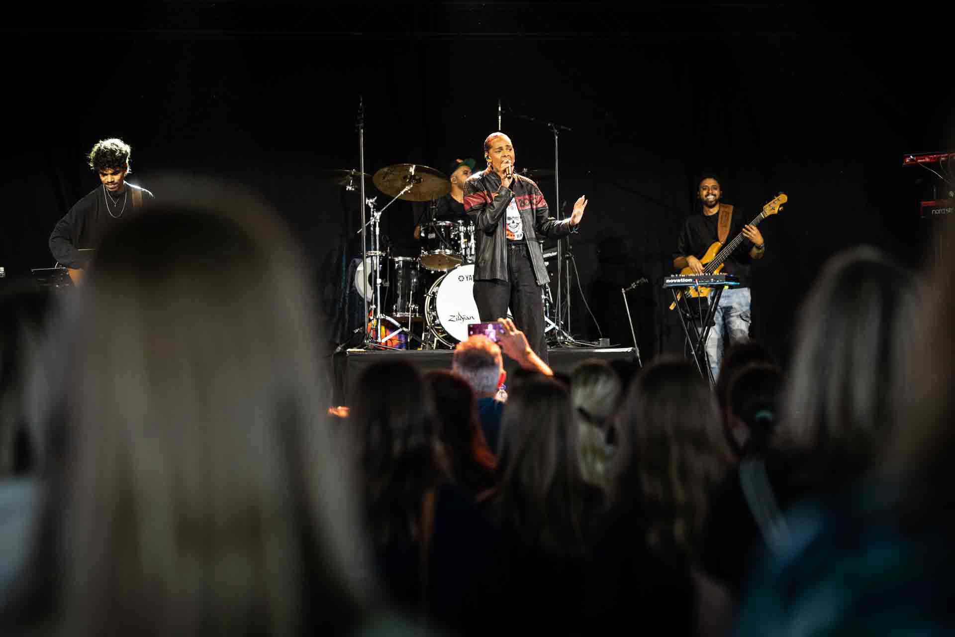 Zoe_Livay_elinejosephinephotography