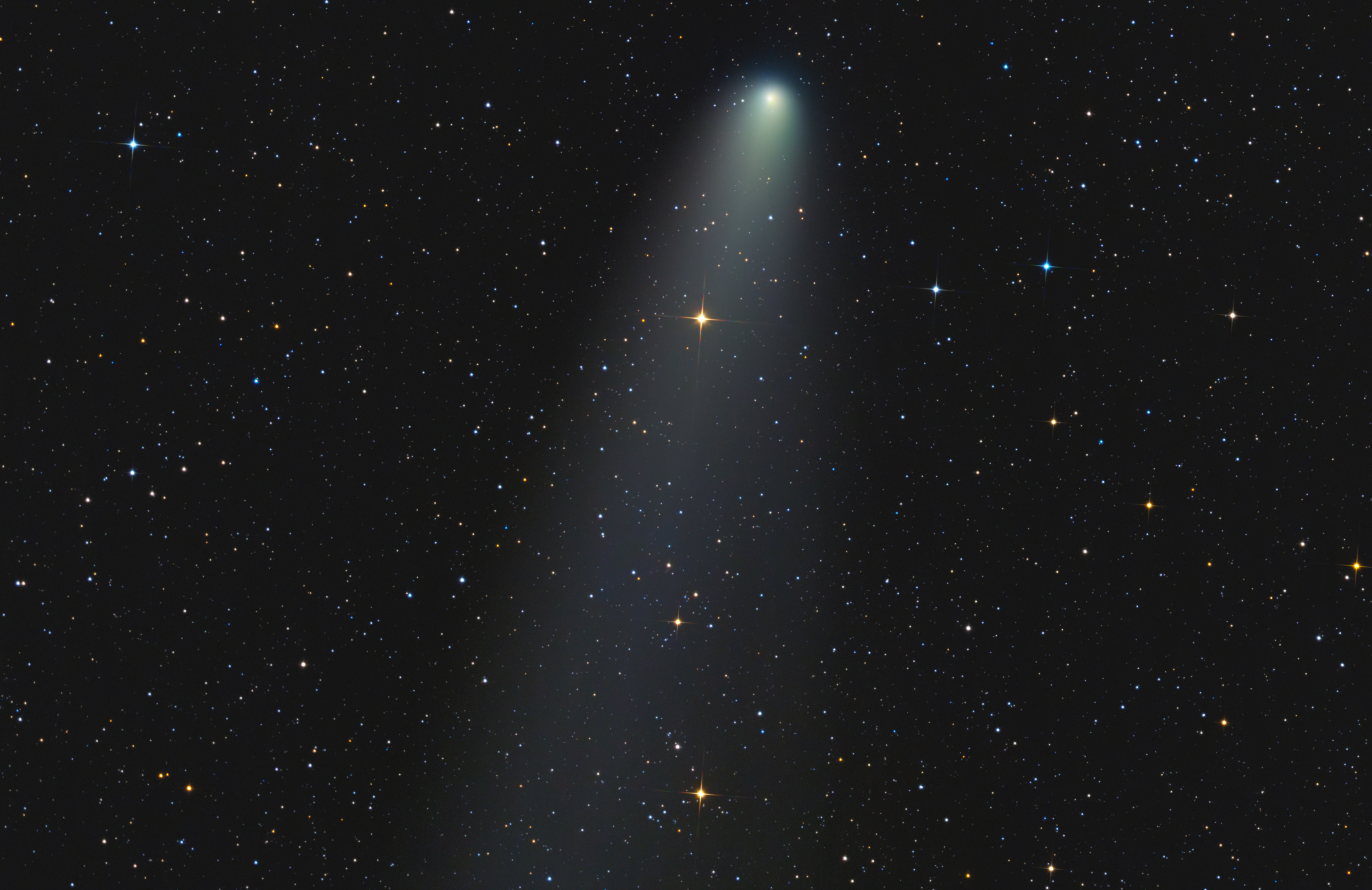Comet C/2023 A3 (Tsuchinshan-ATLAS) - 200p
